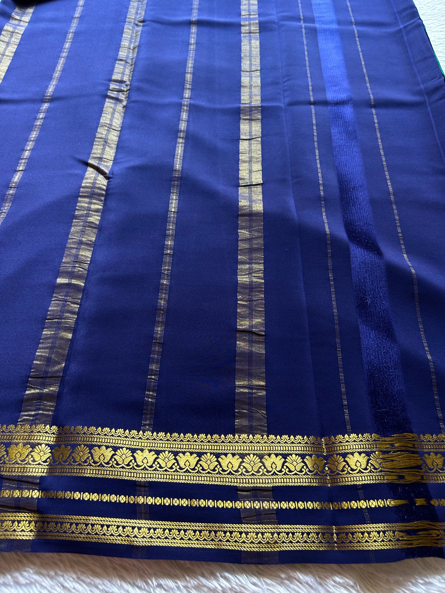 Padmaja (2D) : Rama green-navy blue