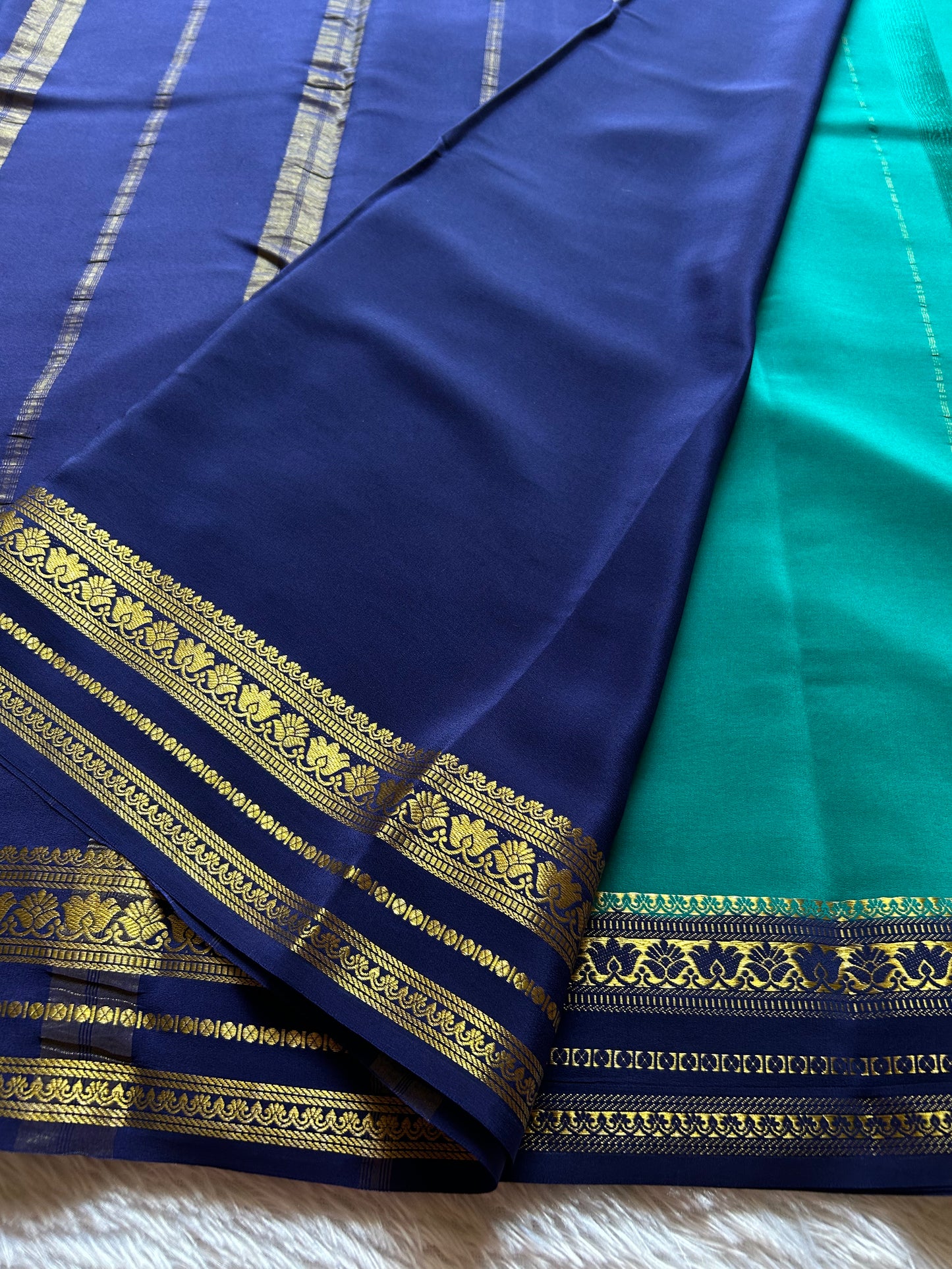 Padmaja (2D) : Rama green-navy blue