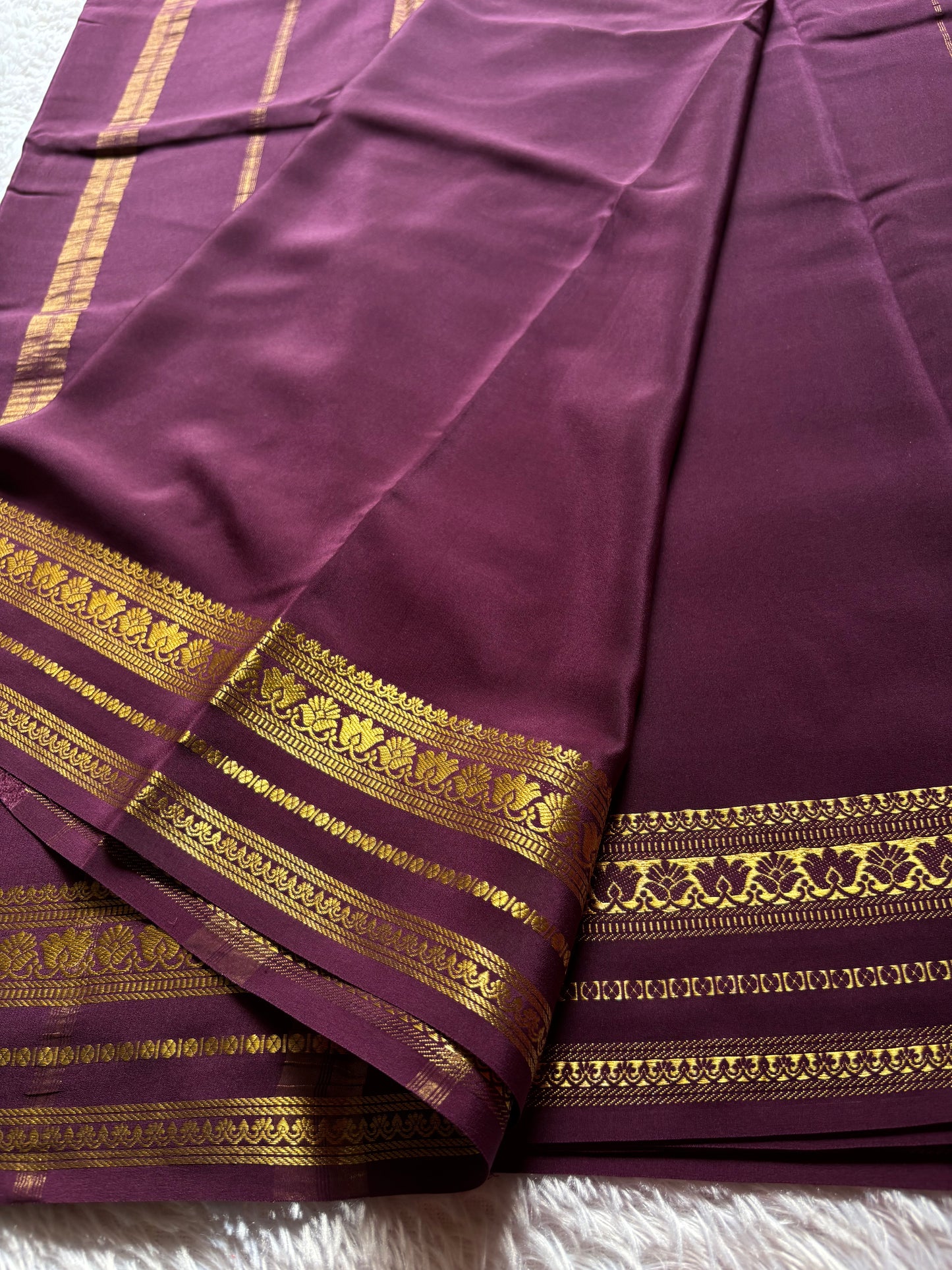 Padmaja : Solid Deep plum