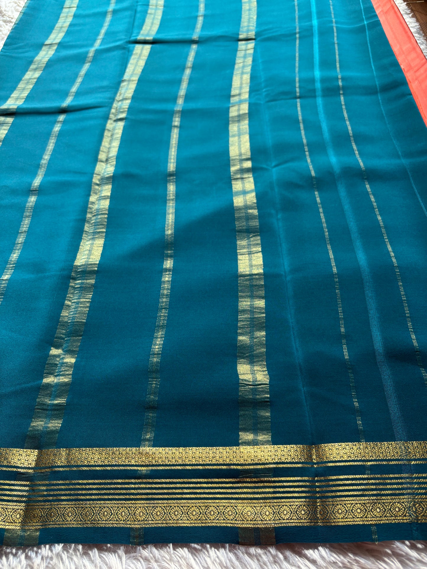 Bhoomi (2D) : Coral pink-teal blue