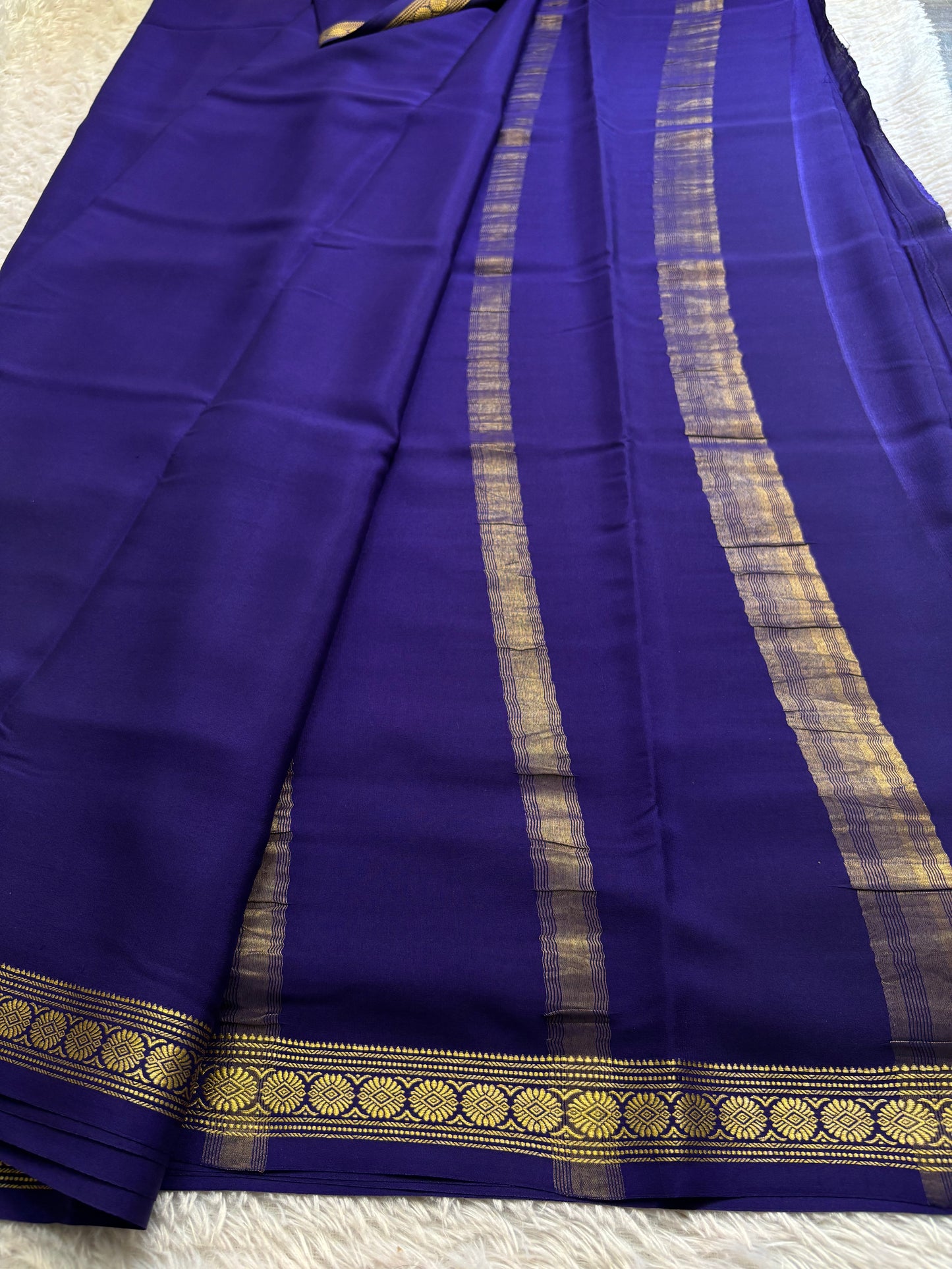 Chandrika : Solid Dark blue