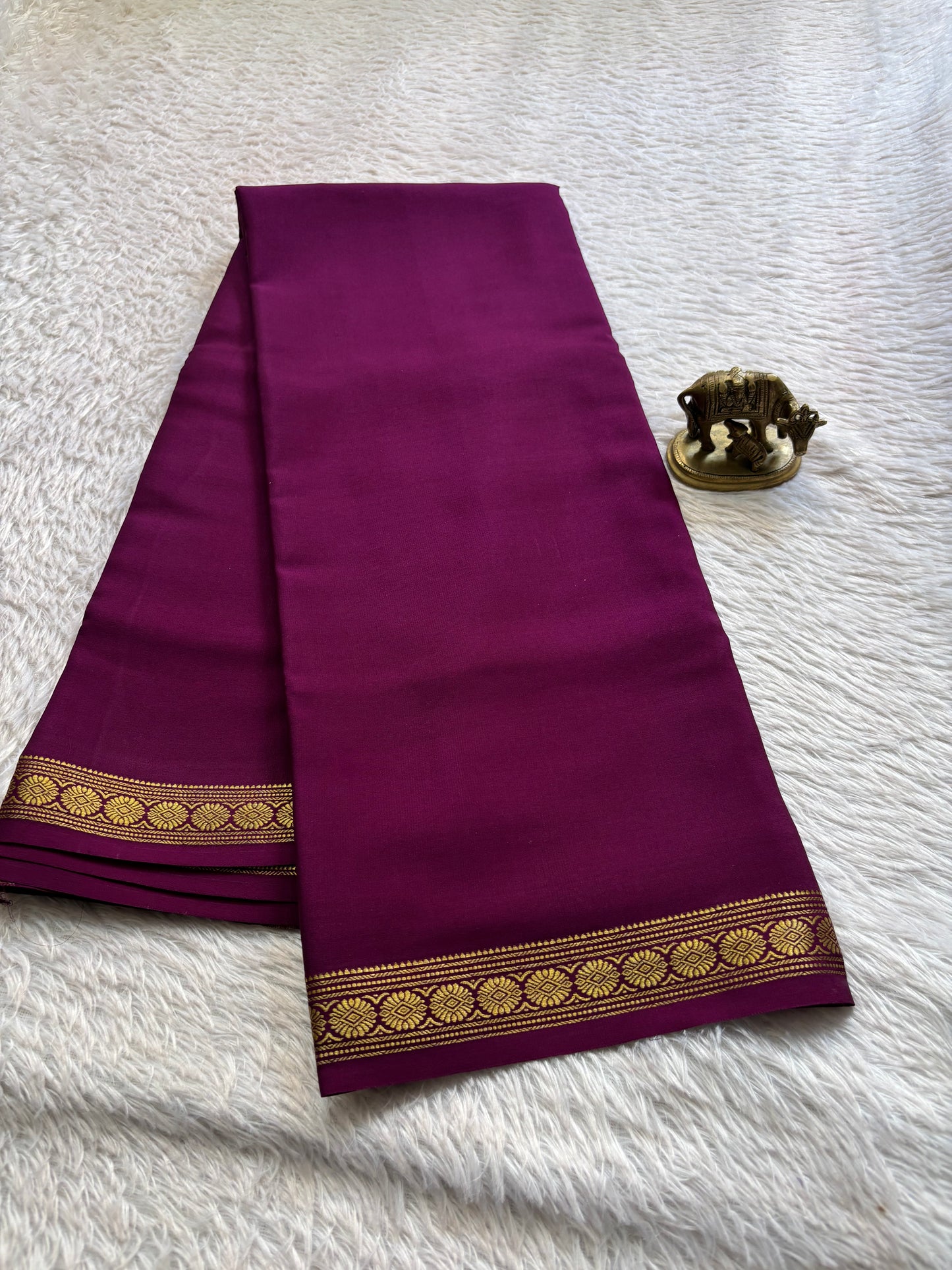Chandrika : Solid Deep plum