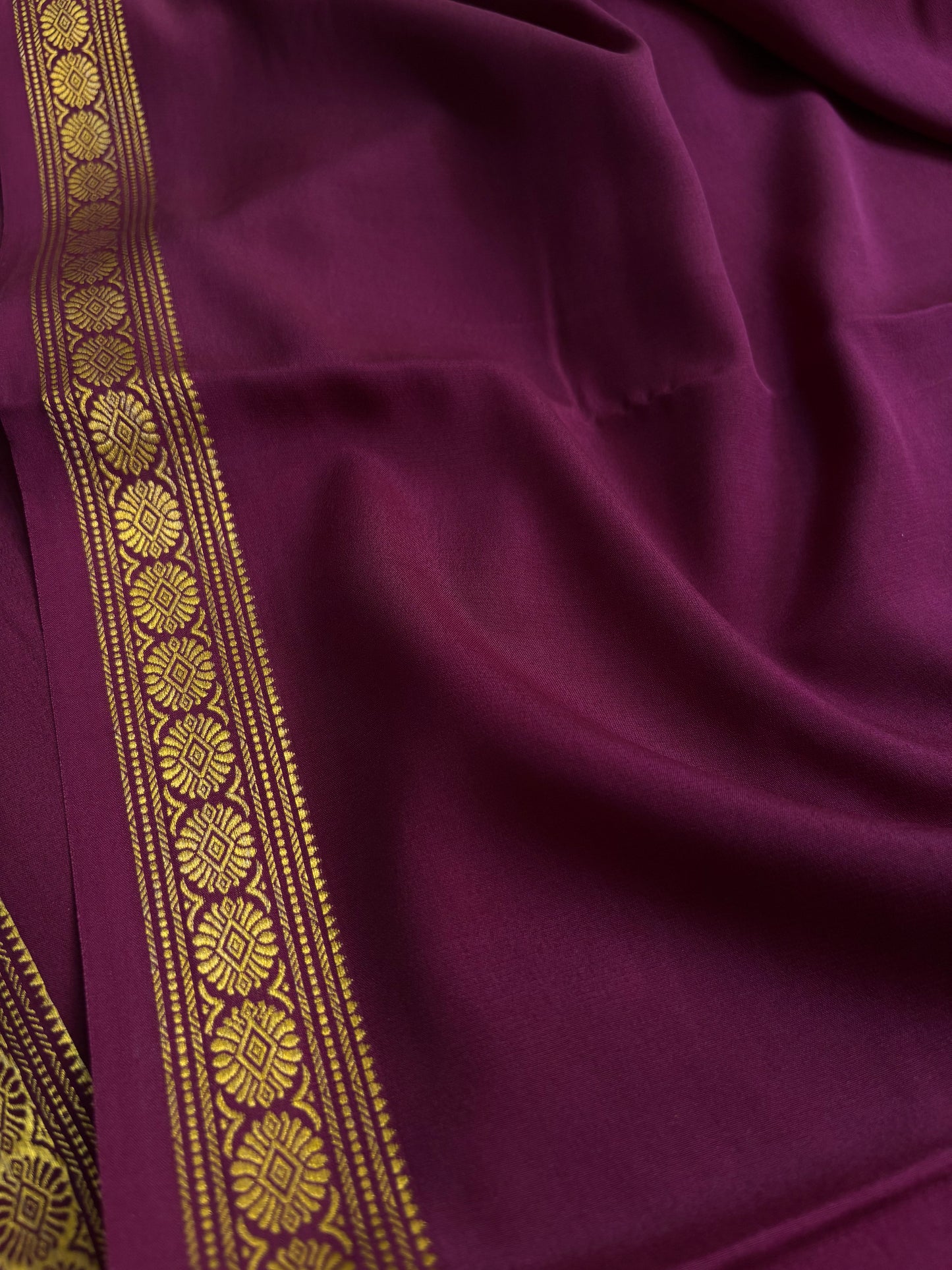 Chandrika : Solid Deep plum