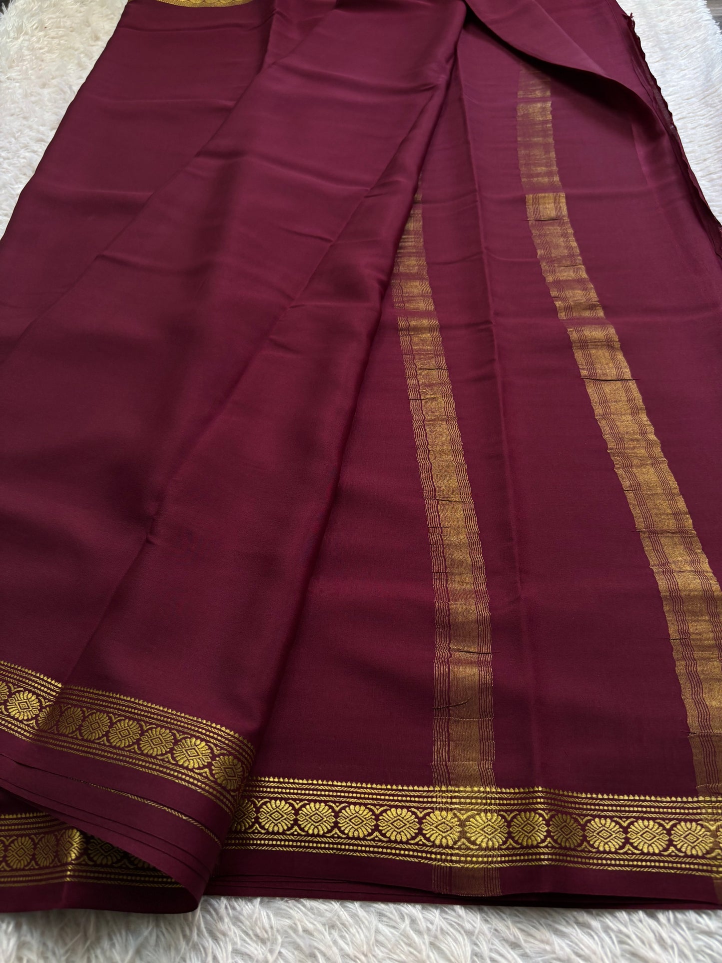 Chandrika : Solid Maroon