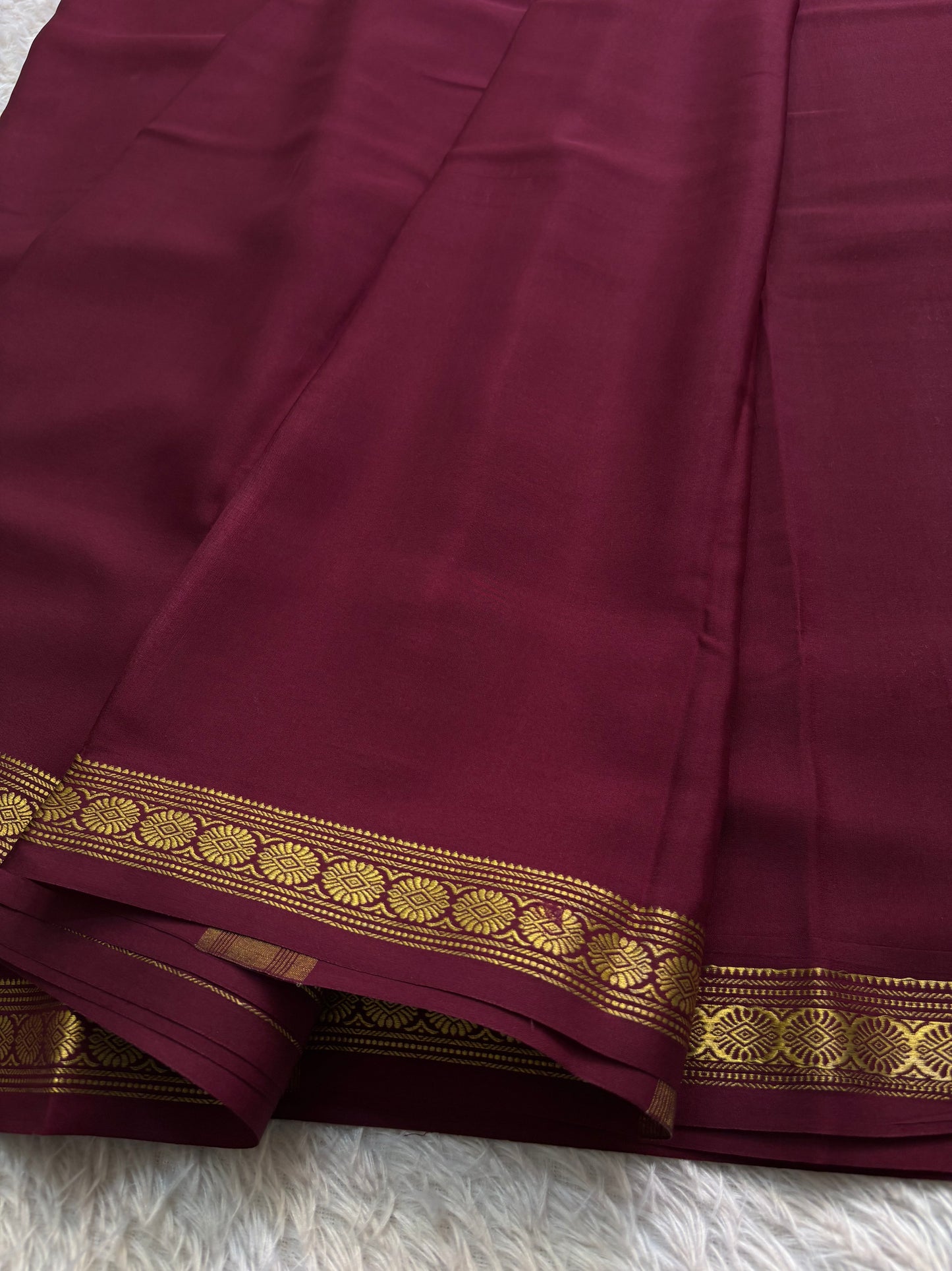Chandrika : Solid Maroon