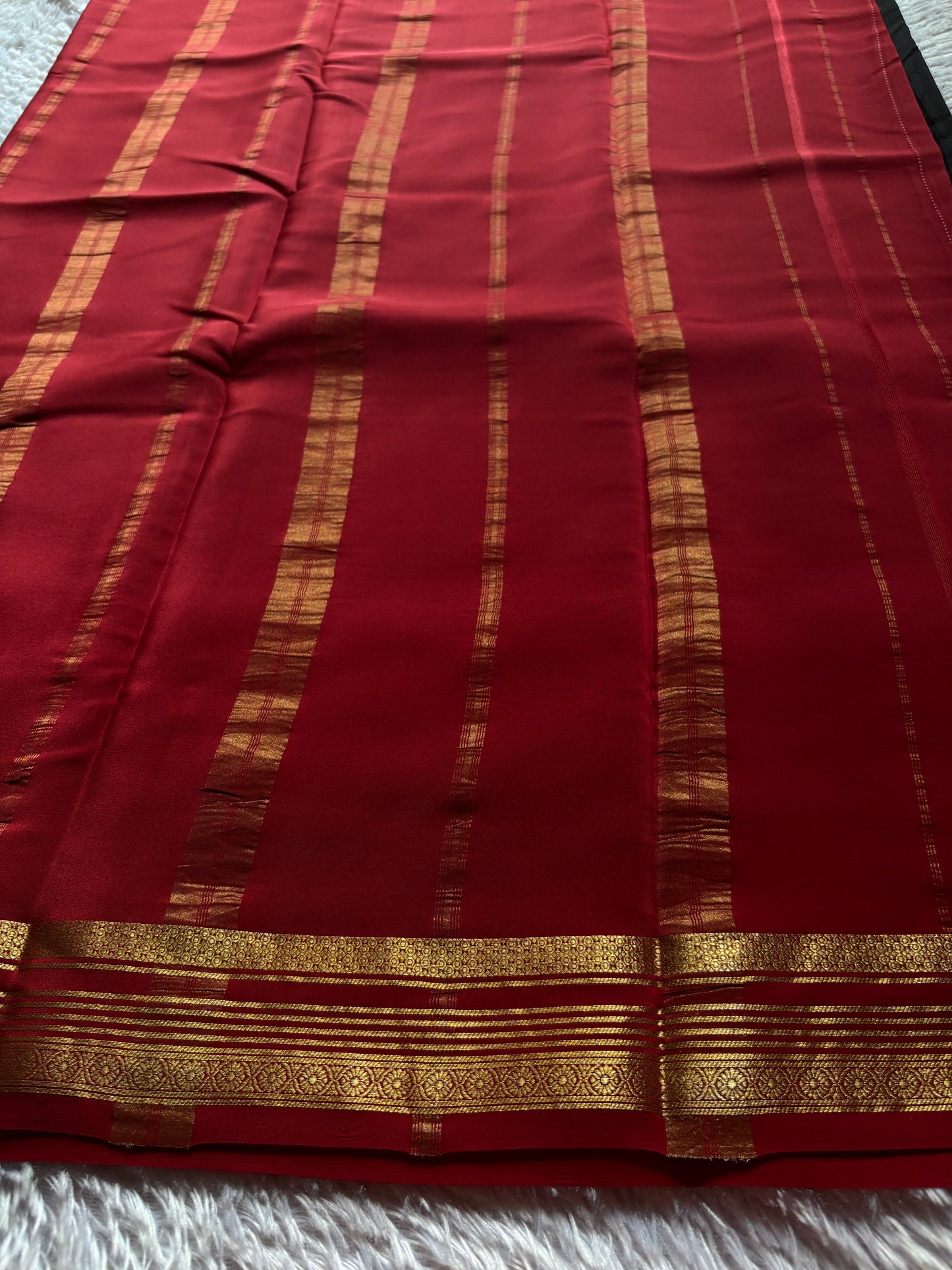 Bhoomi (2D) : Black-dark red