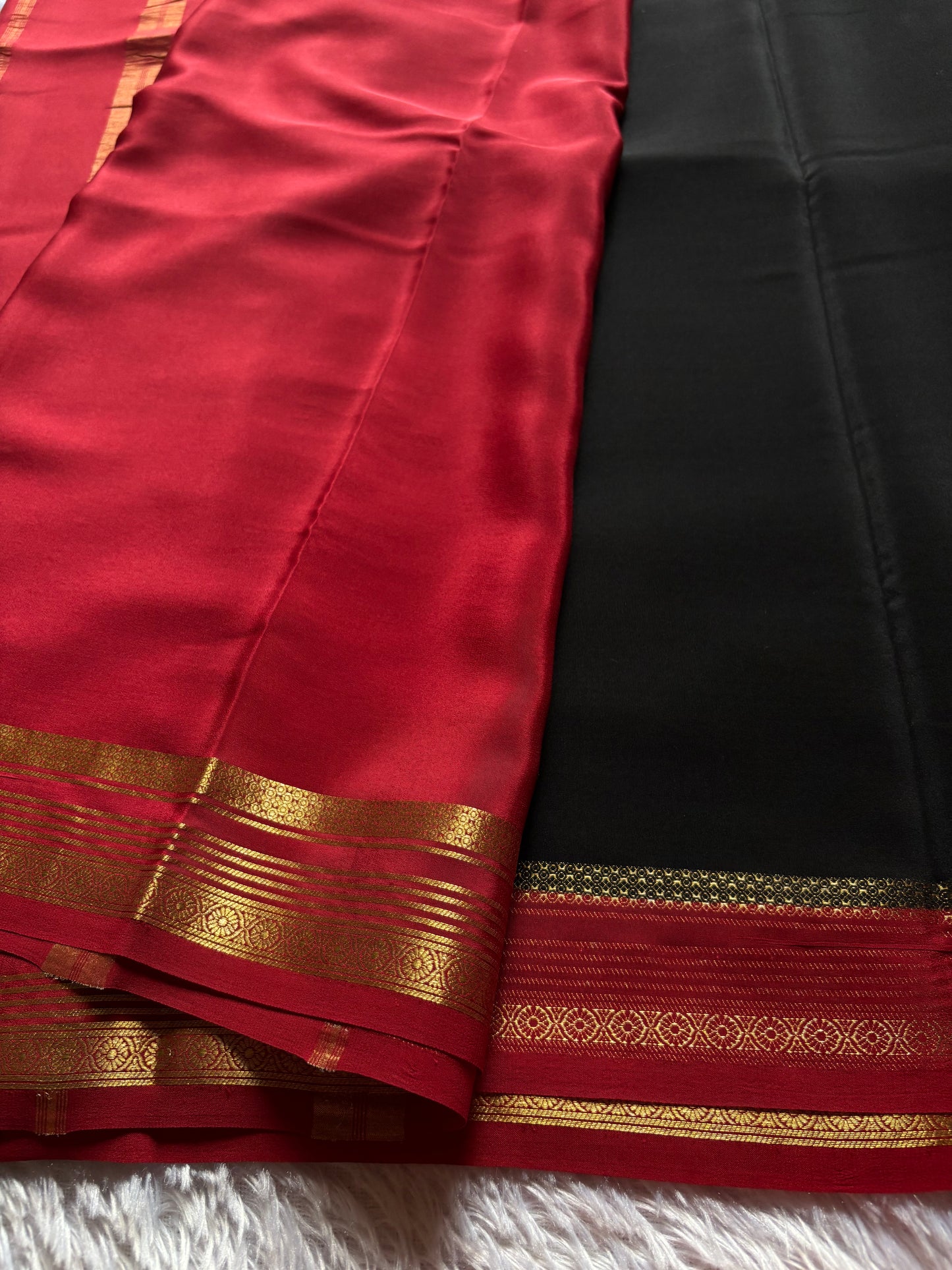 Bhoomi (2D) : Black-dark red