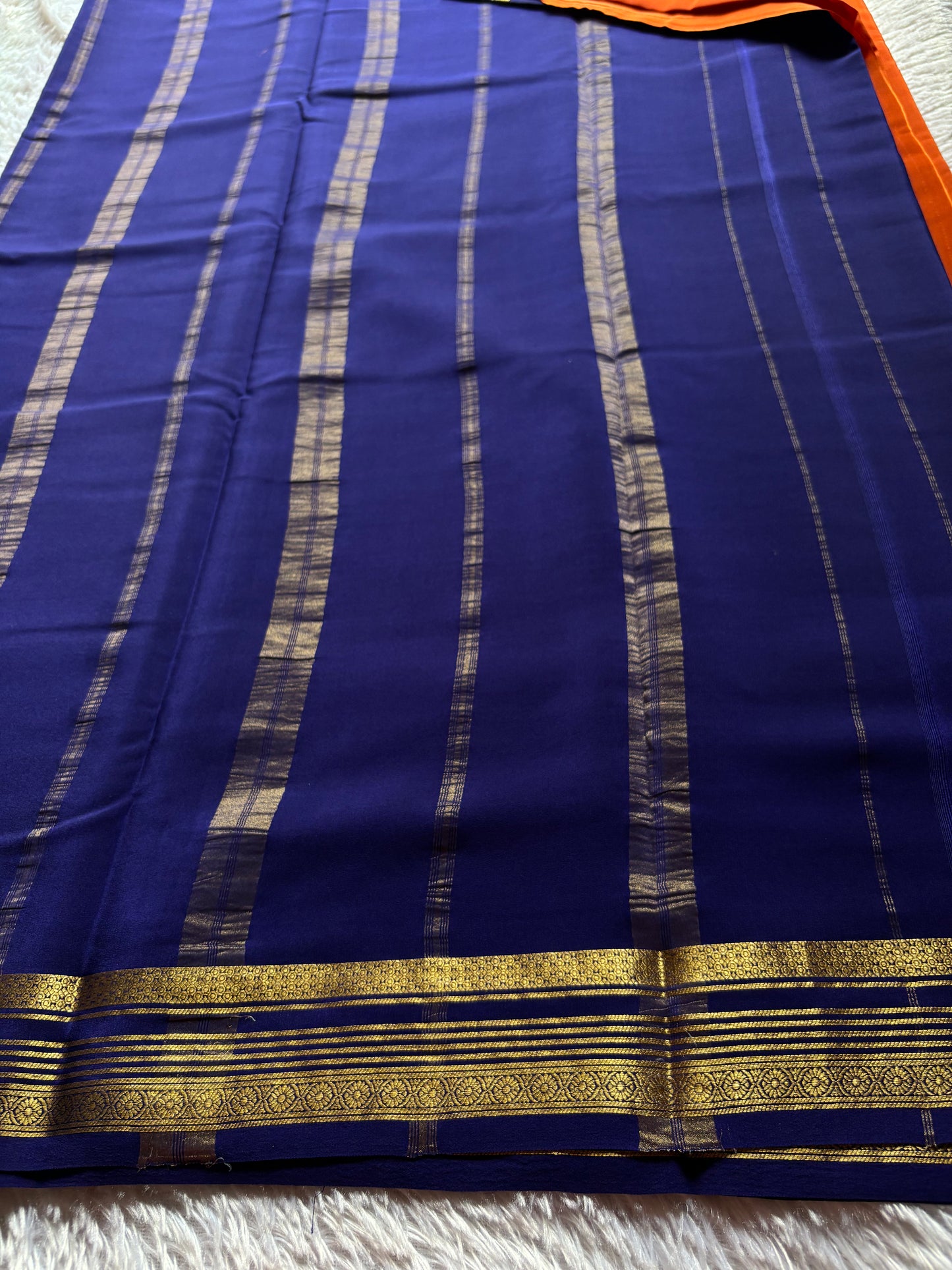 Bhoomi (2D) : Orange-dark blue
