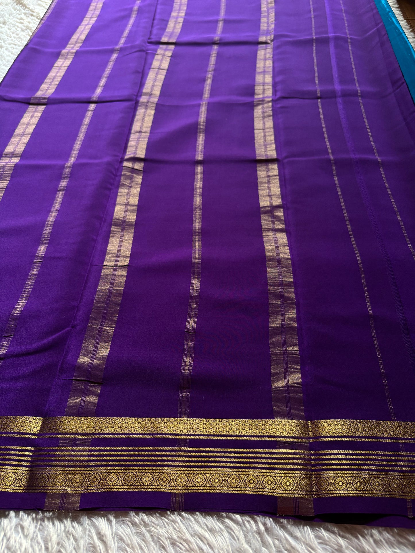 Bhoomi (2D) : Dark ananda blue-violet