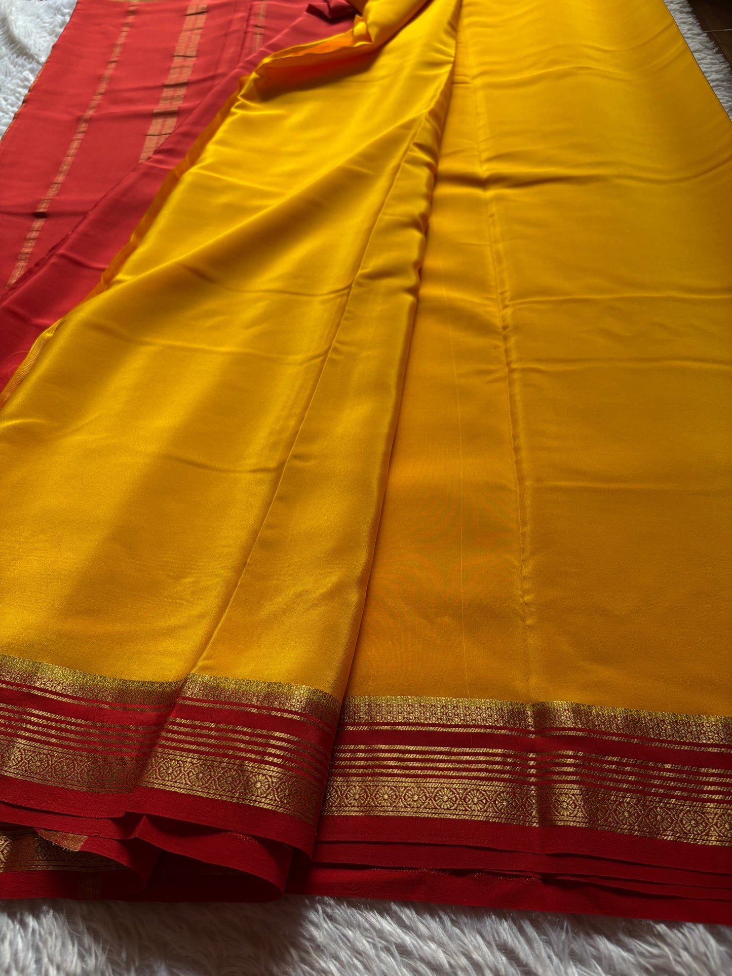 Bhoomi (2D) : Golden yellow-red