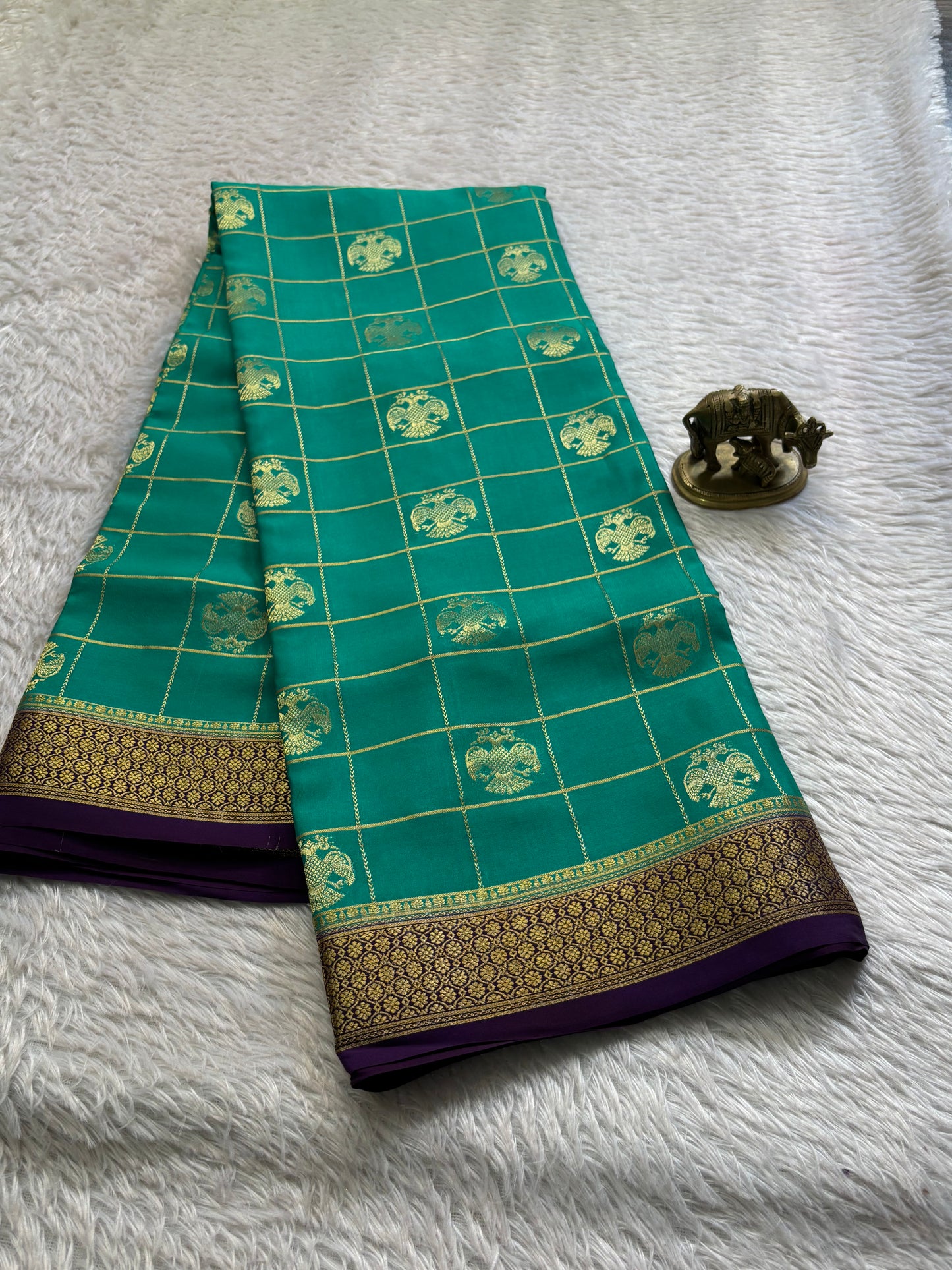 Ambuja (2D) : Rama green-plum