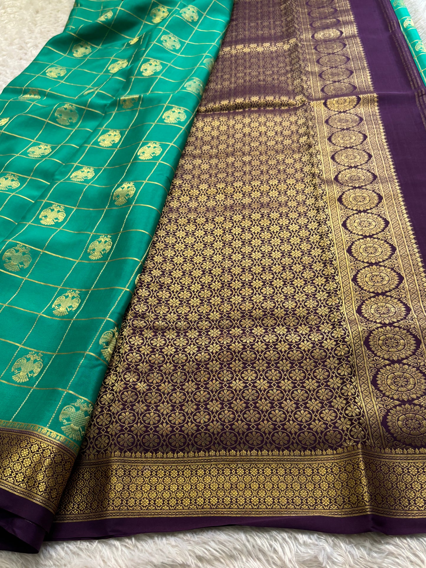 Ambuja (2D) : Rama green-plum