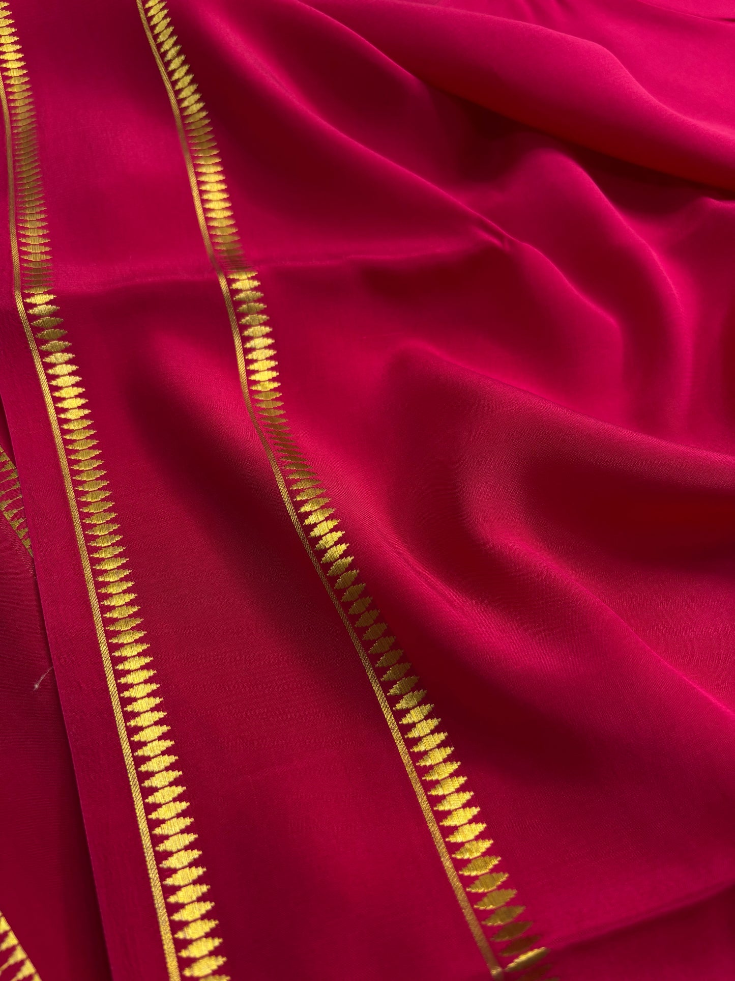 Parvathi : Solid Pink