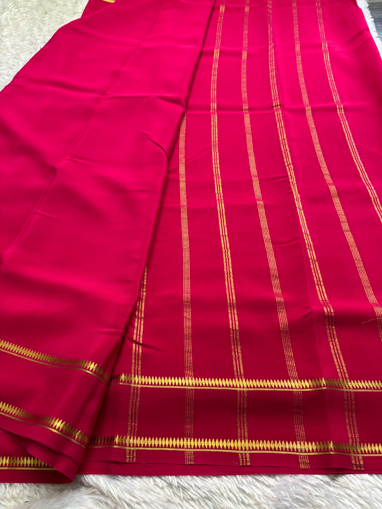 Parvathi : Solid Pink