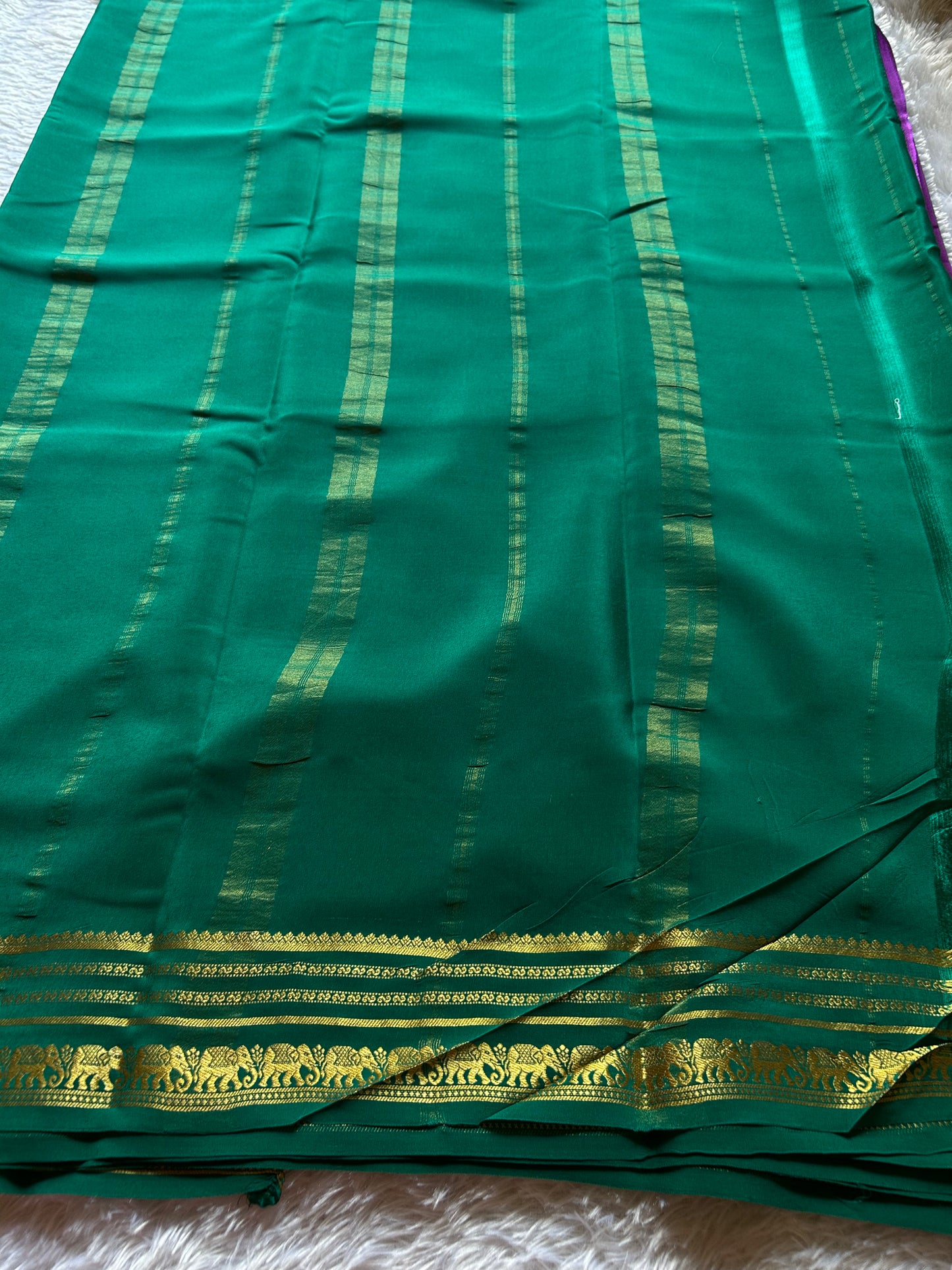 Eshwari (2D) : Purple-rama green