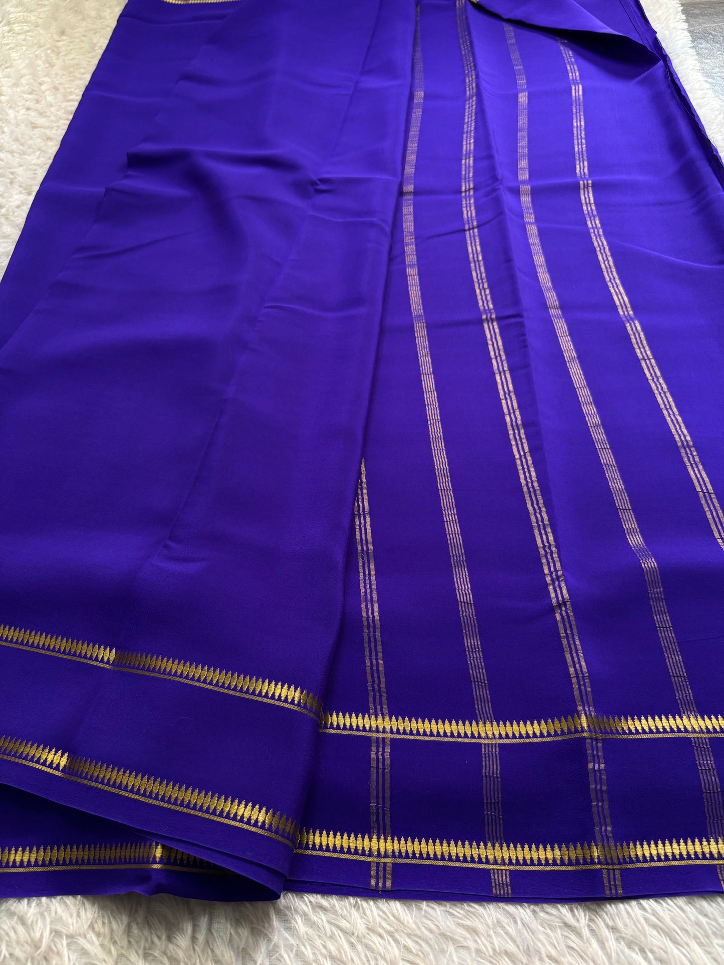 Parvathi : Solid Dark blue