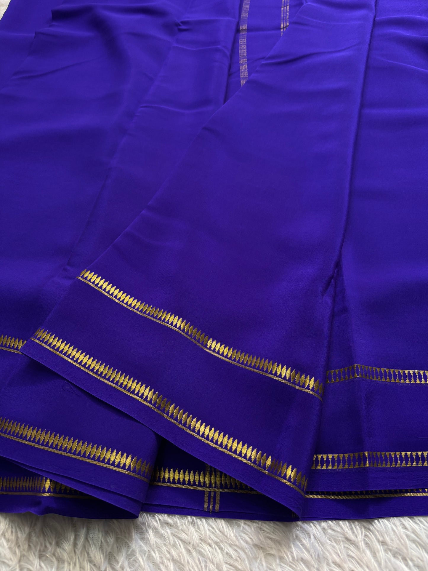 Parvathi : Solid Dark blue