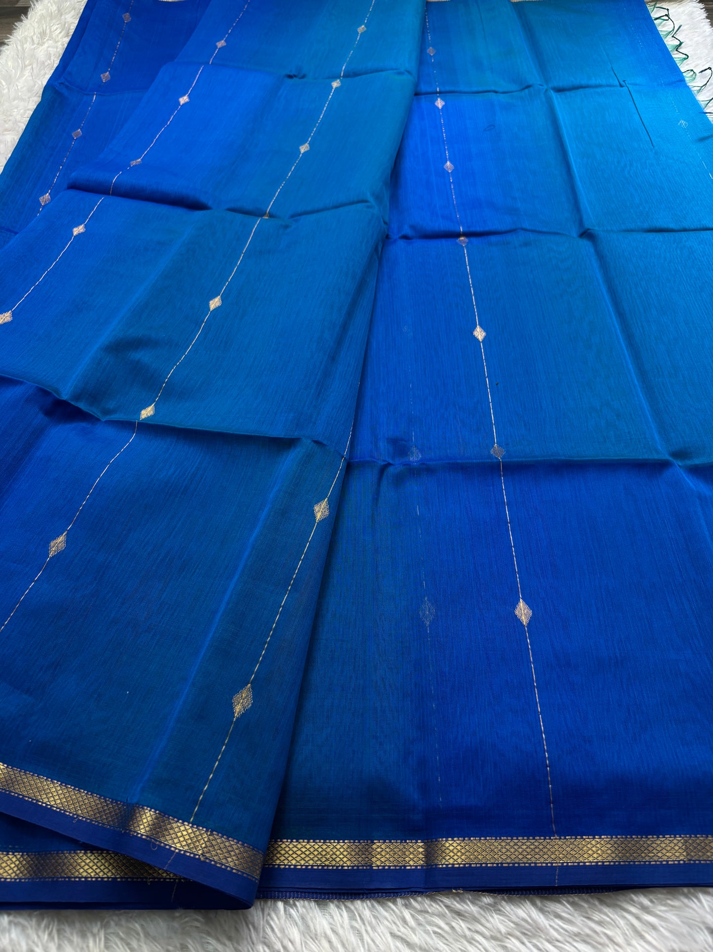 MCS102 : Solid Royal blue