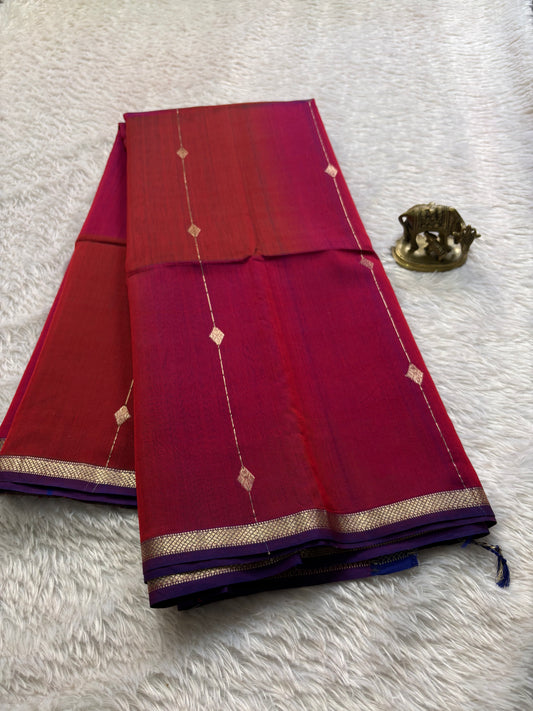 MCS102 (2D) : Beetroot red-purple