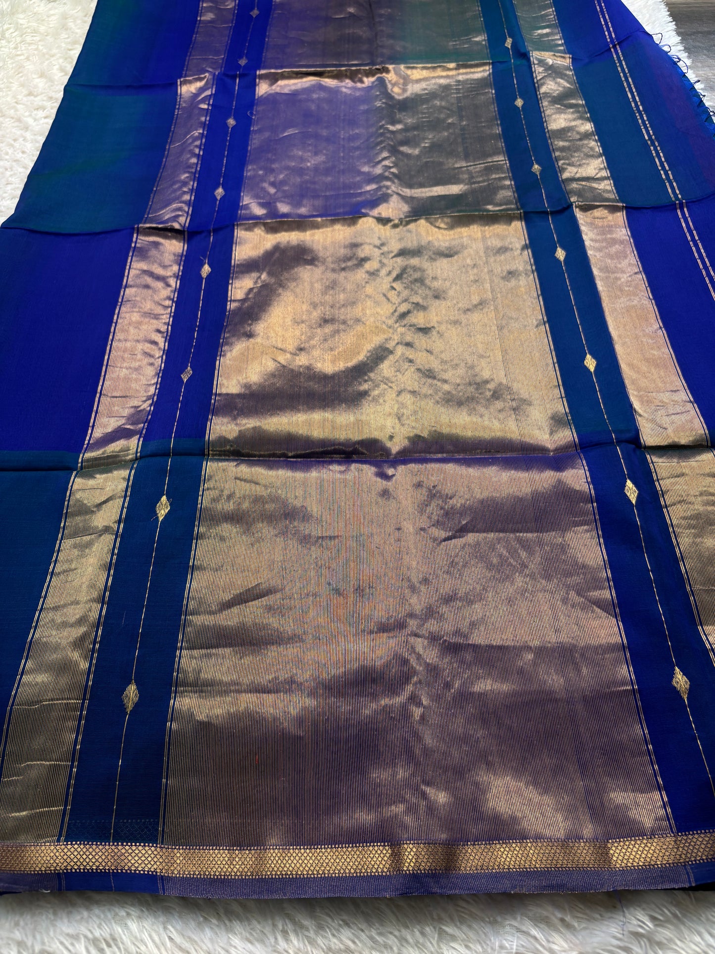 MCS102 : Solid Dark blue