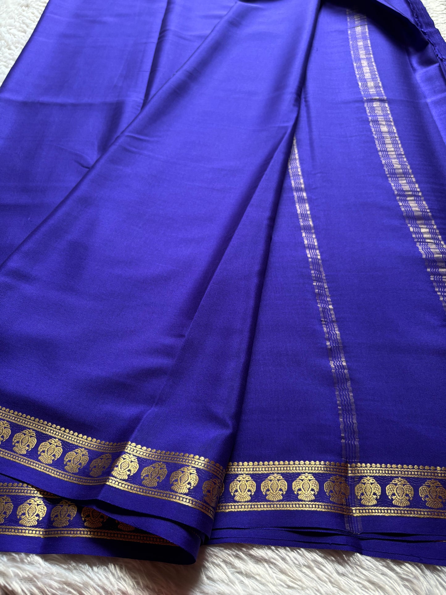 Brunda : Solid Royal blue