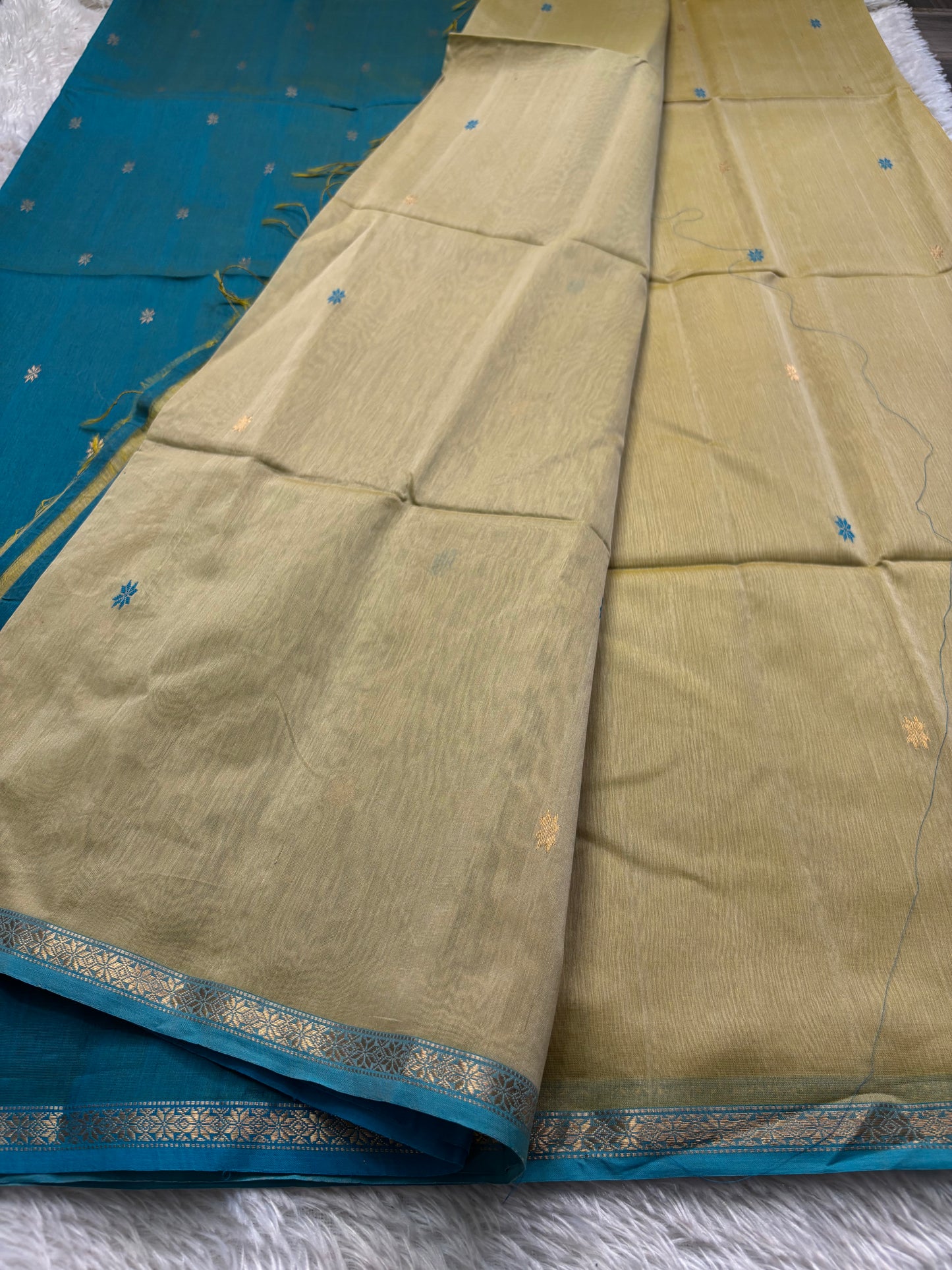 MCS103 (2D) : Light beige-ananda blue