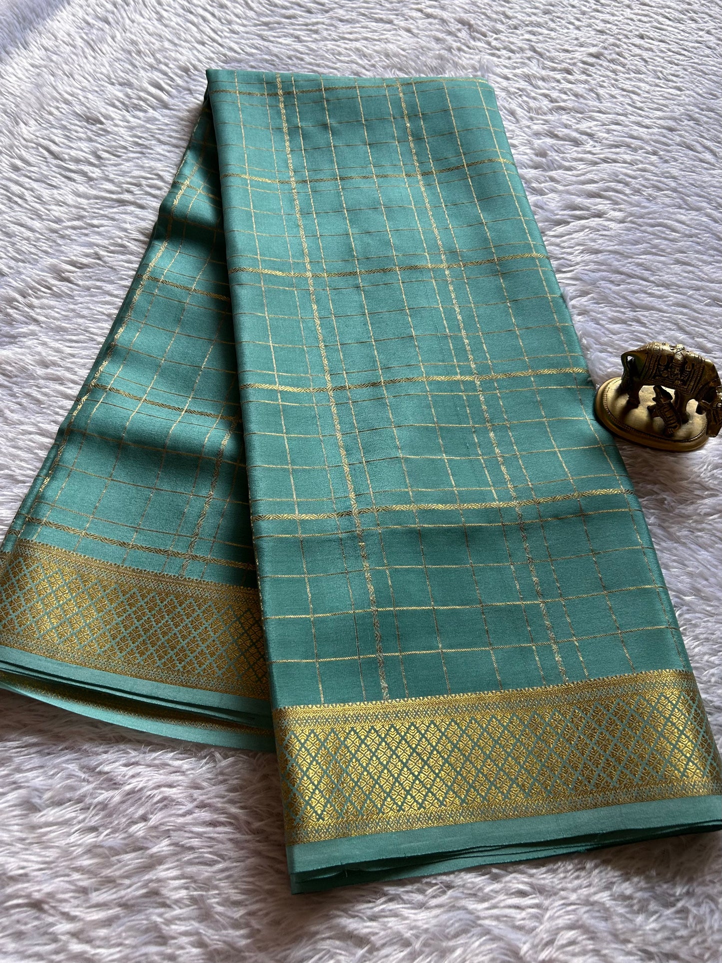 Sushma : Solid Sky blue