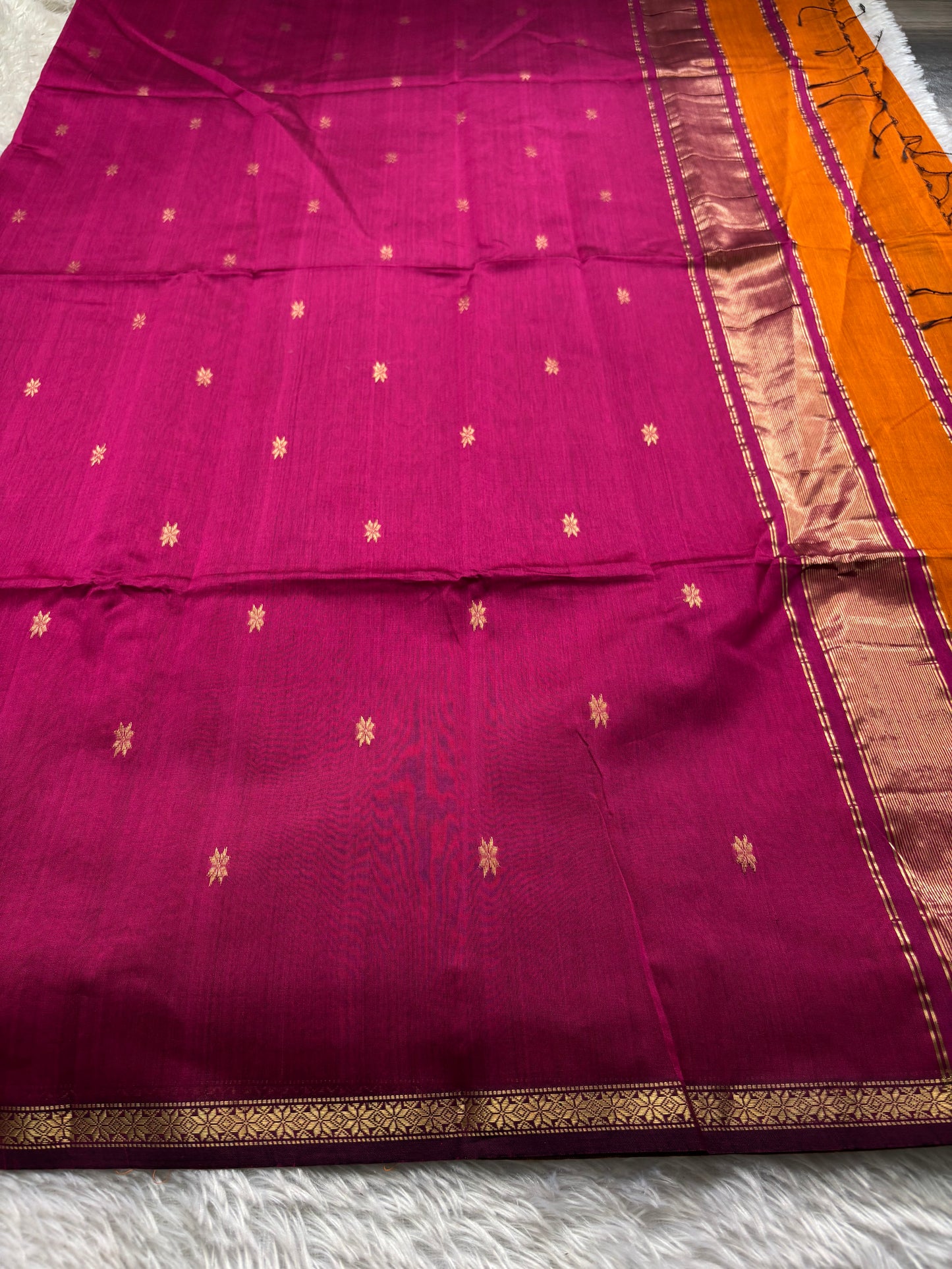 MCS103 (2D) : Orange-rani pink