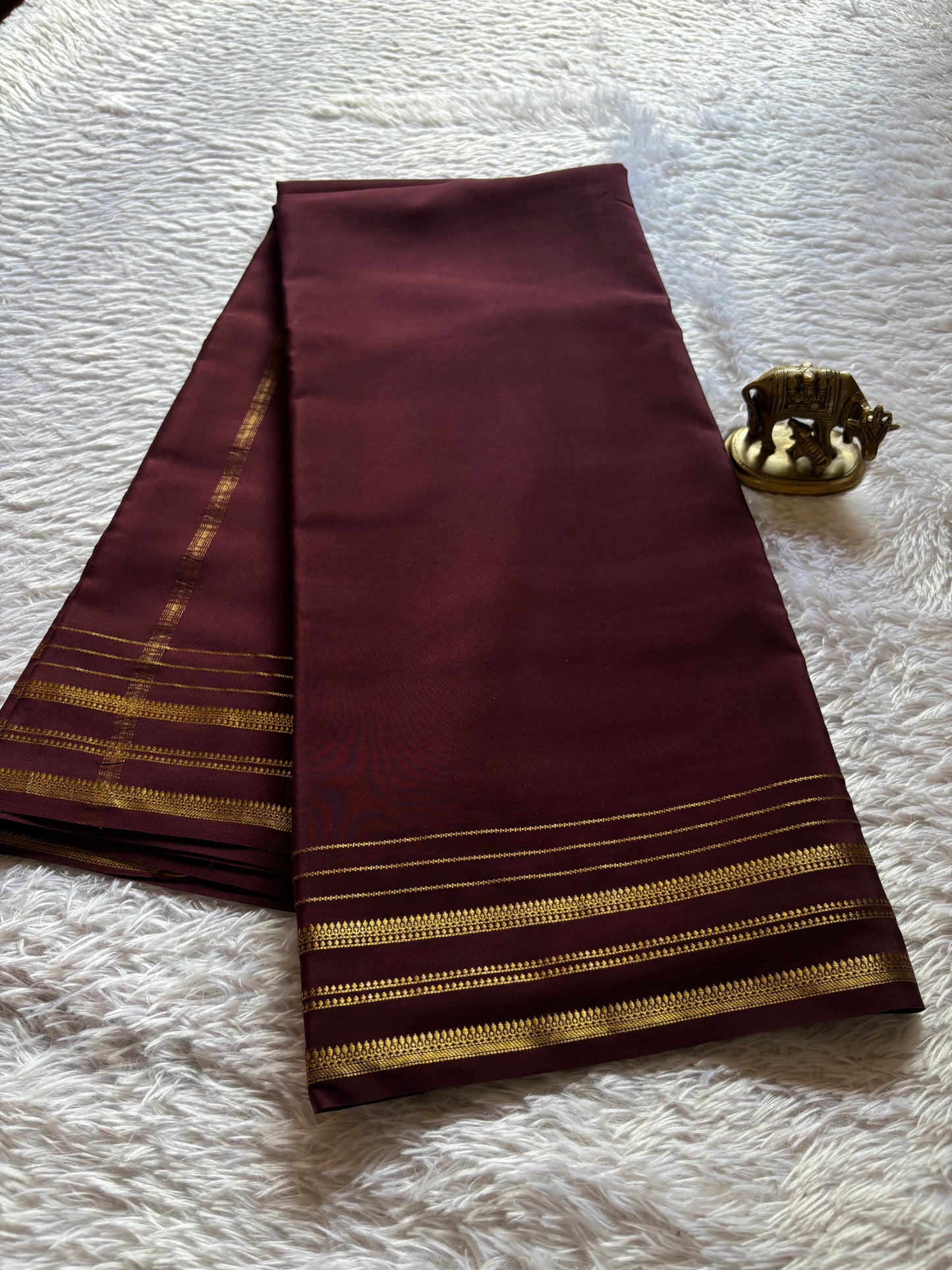 Tanuja : Solid Chocolate brown