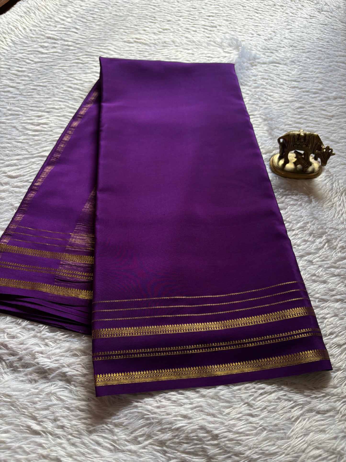 Tanuja : Solid Purple