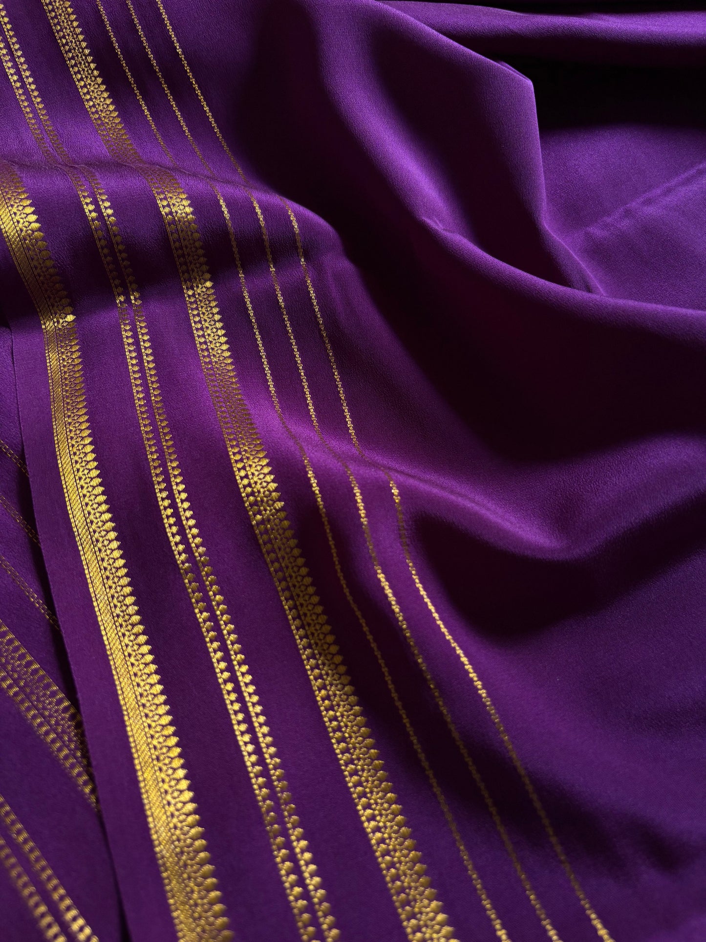 Tanuja : Solid Purple