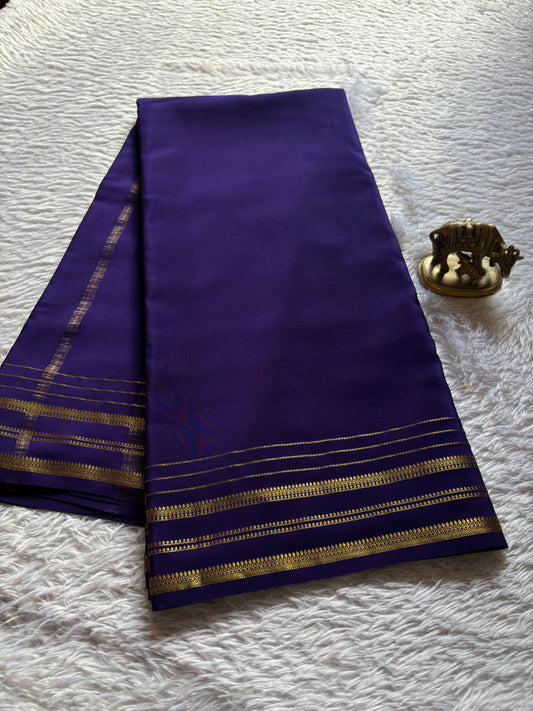 Tanuja : Solid Navy blue