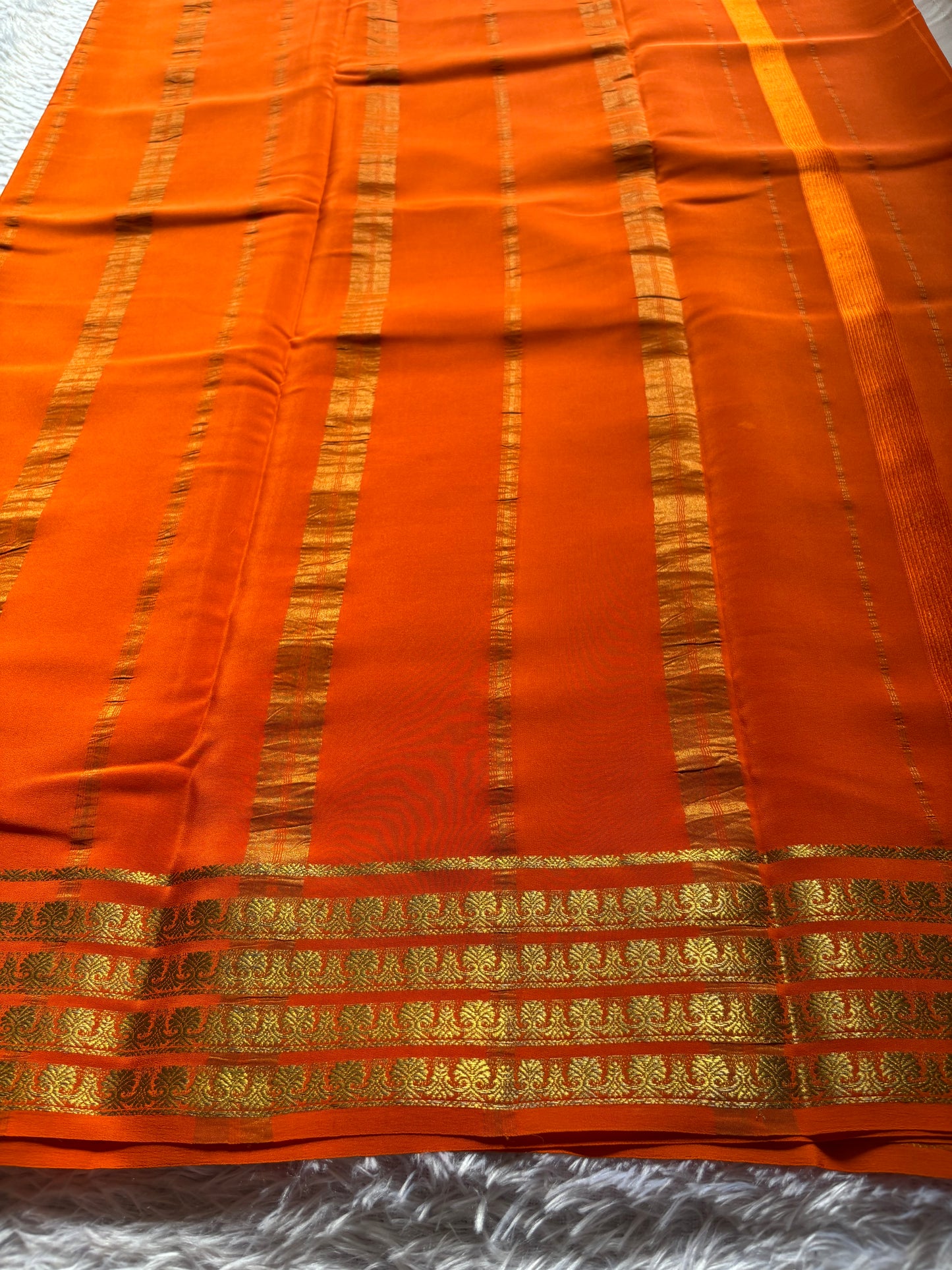 Mohana (2D) : Off white-orange