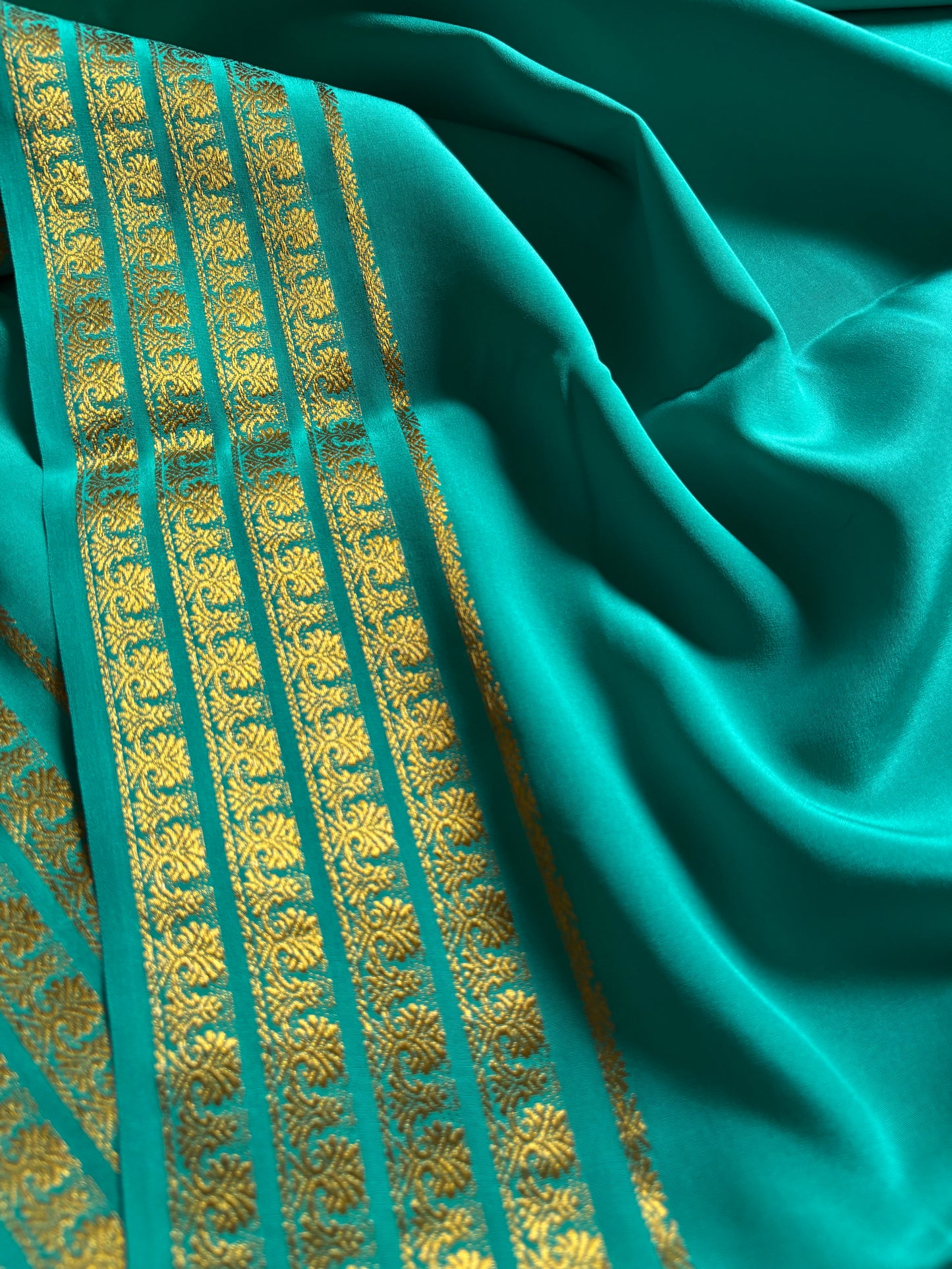Mohana : Solid Sea green