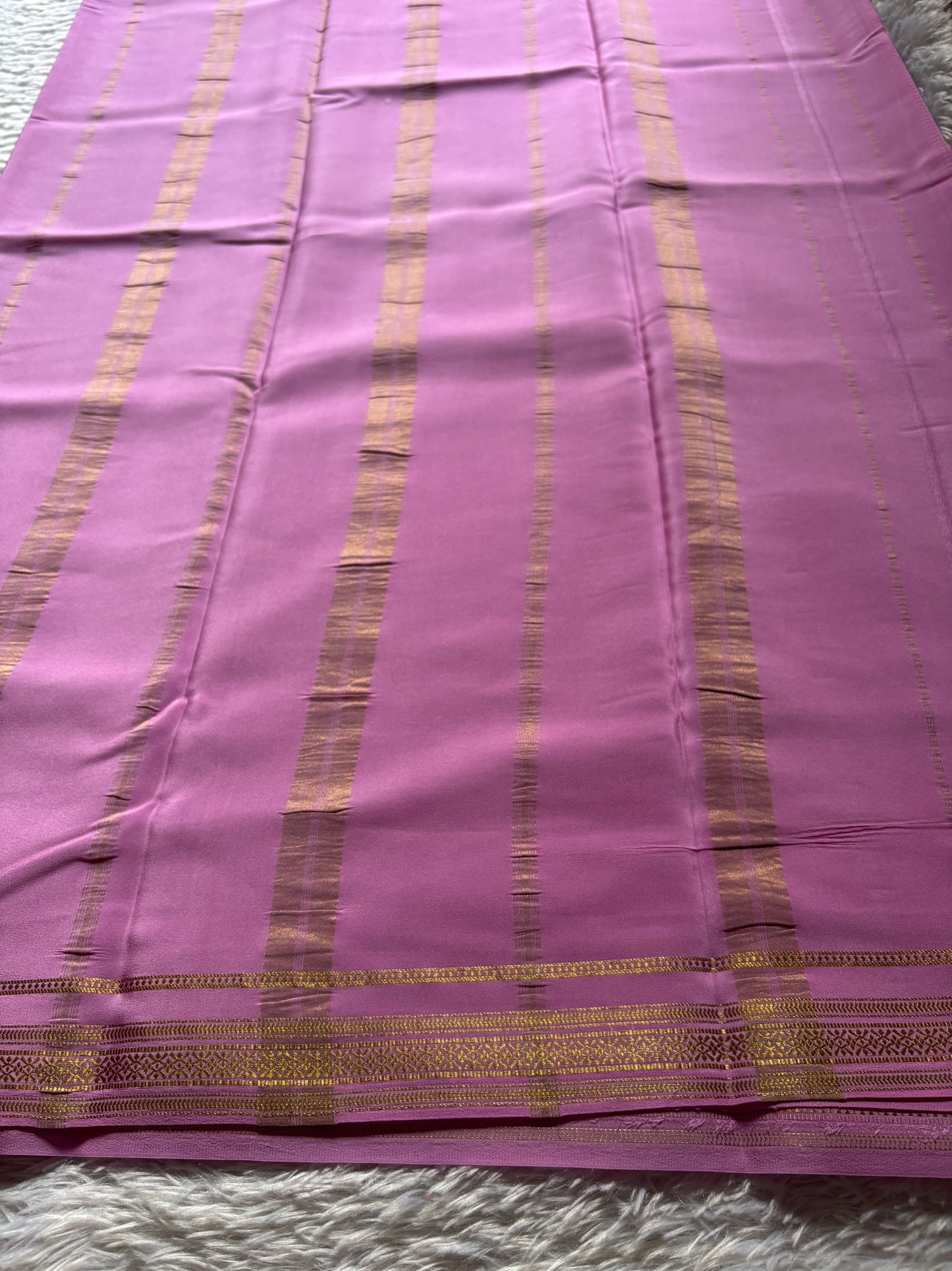 Shailaja (2D) : Red-baby pink