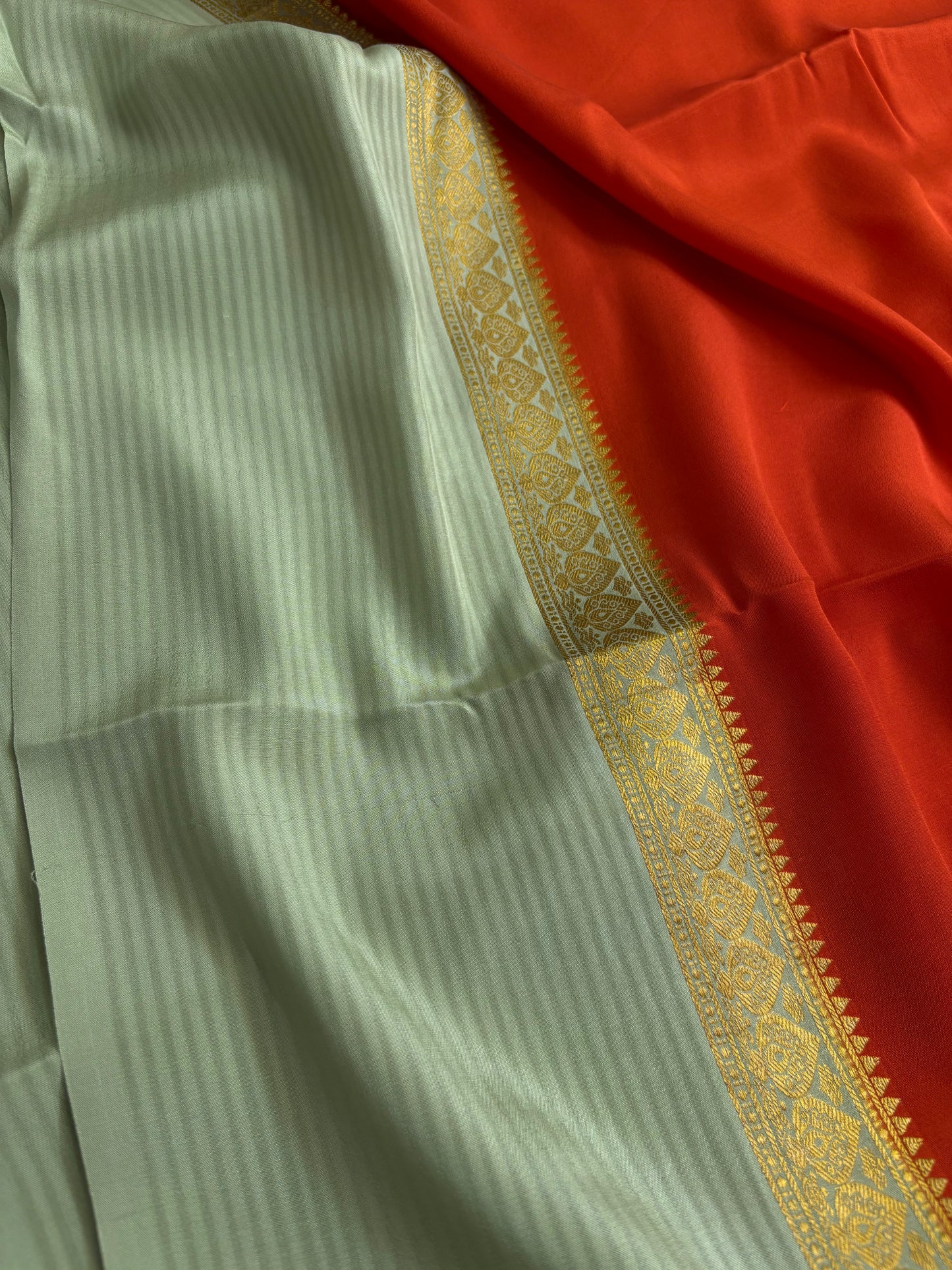 Nisarga (2D) : Red-light mint green