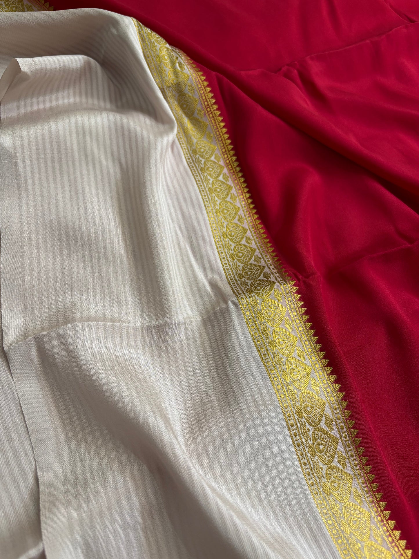 Nisarga (2D) : Dark red-off white