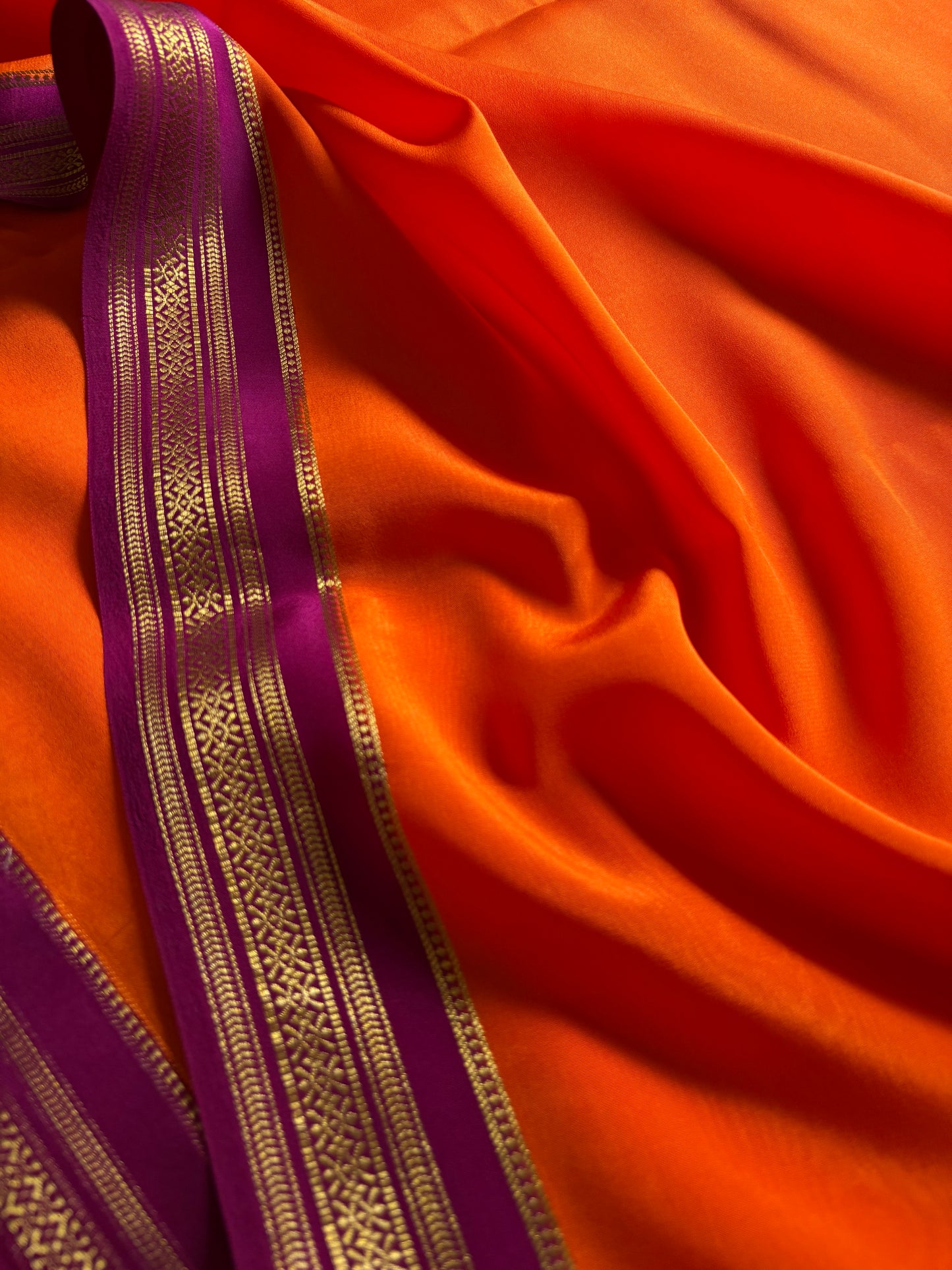 Shailaja (2D) : Orange-magenta
