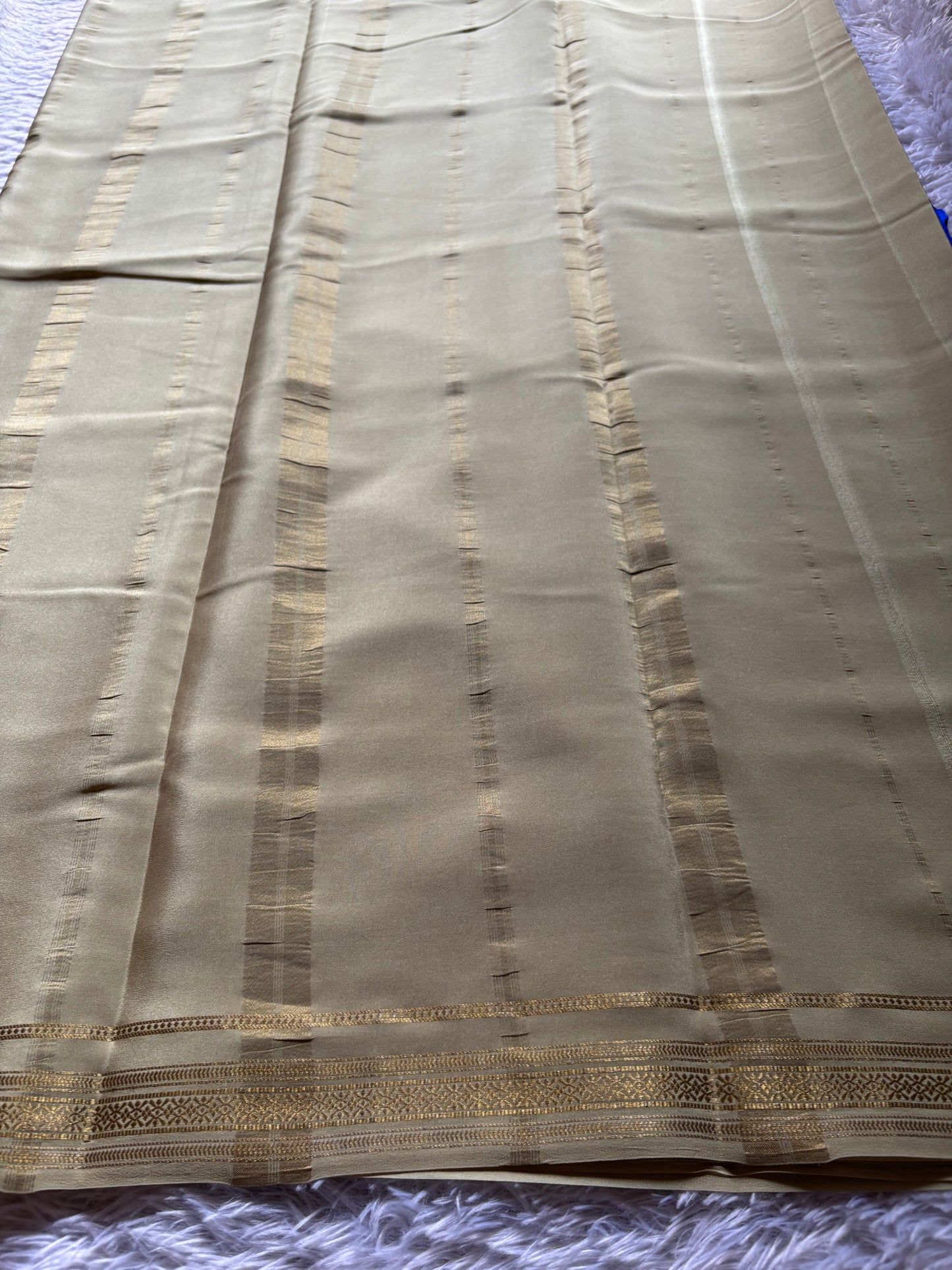 Shailaja (2D) : Royal blue-light beige
