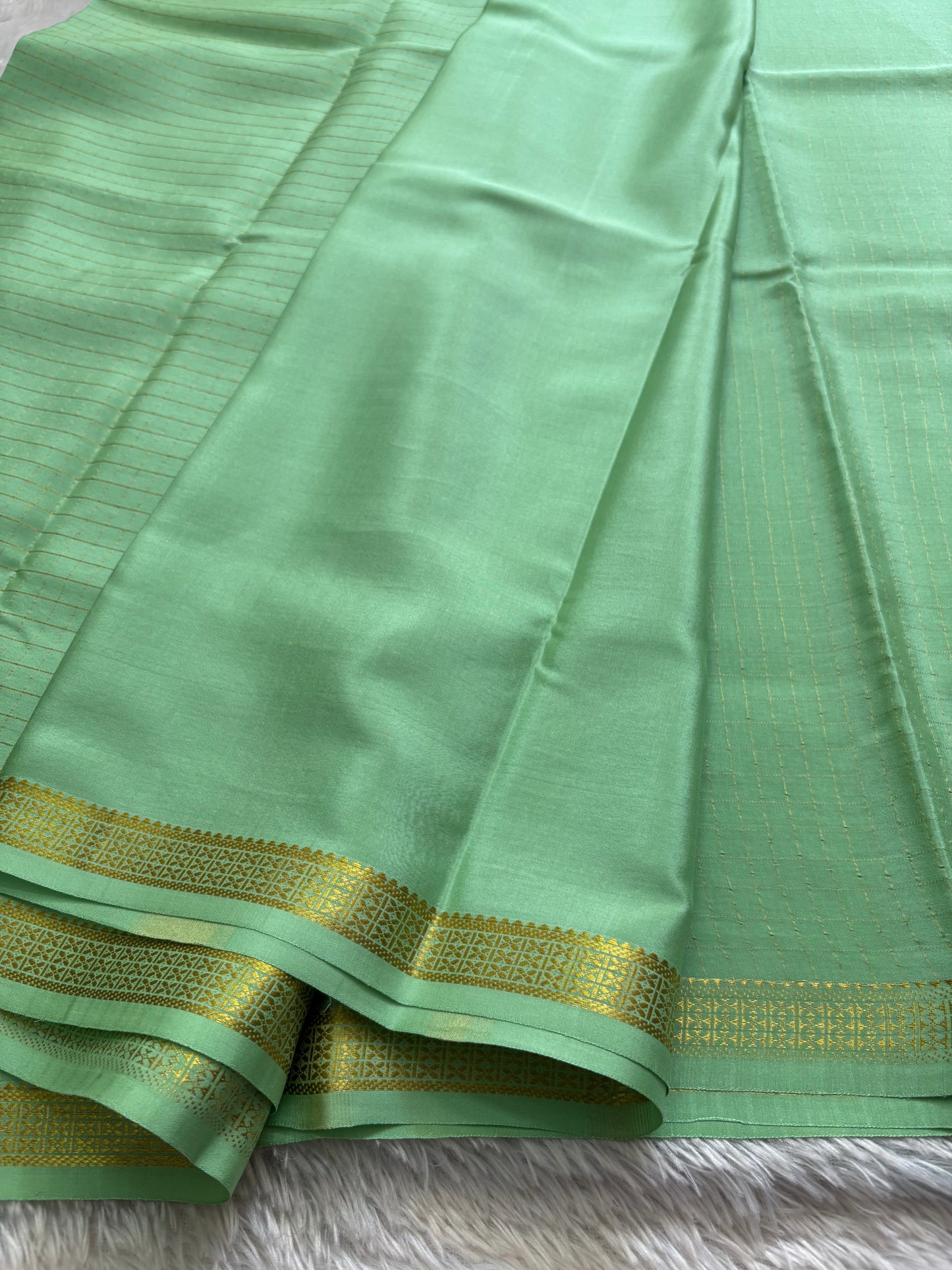 Pavani : Solid Mint green