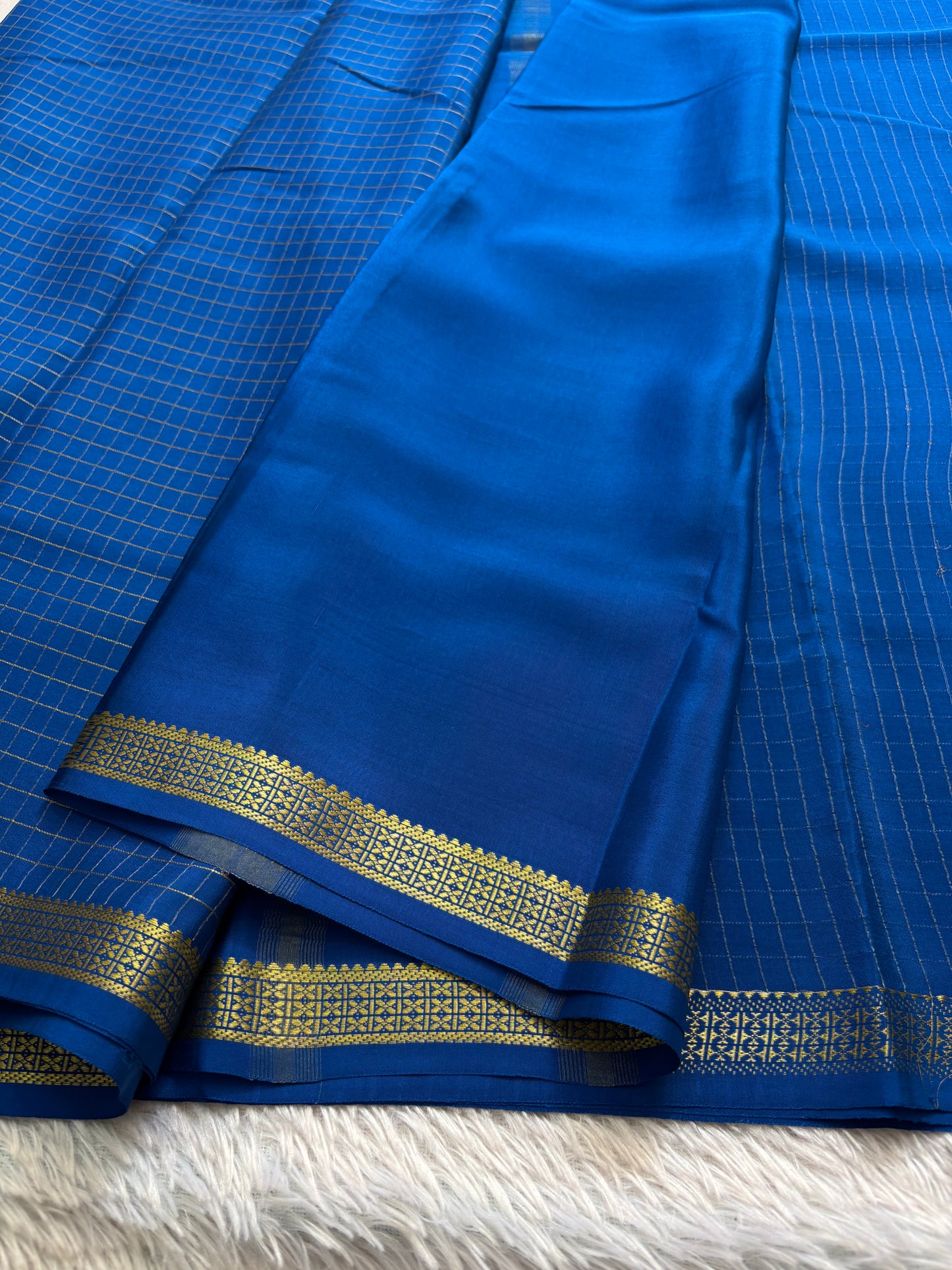 Pavani : Solid Dark blue