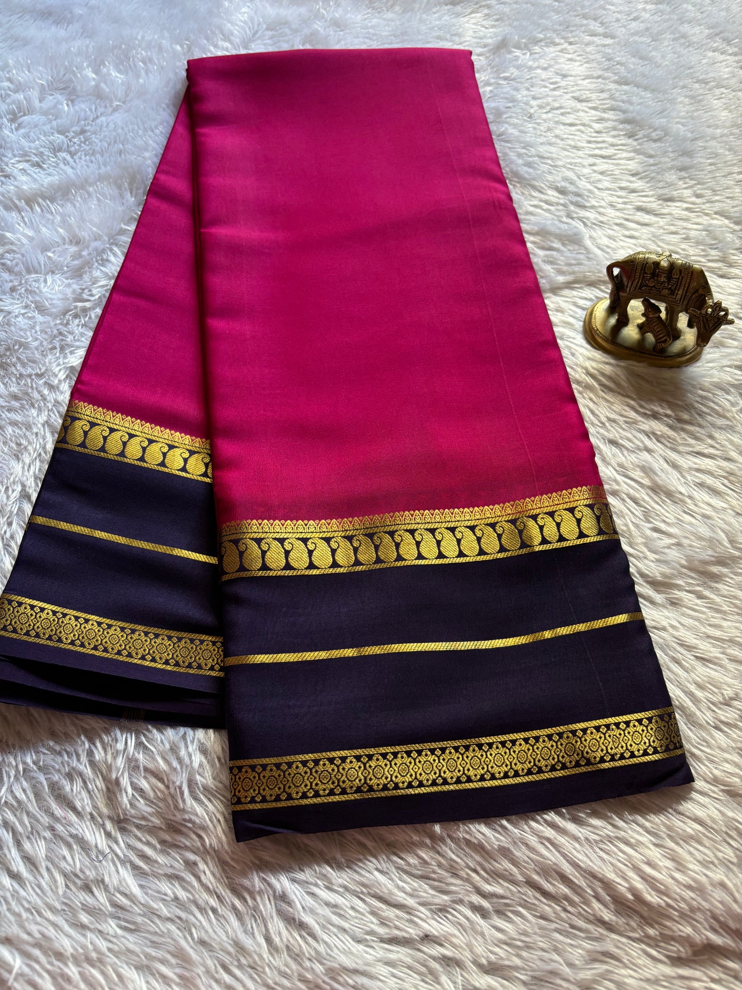Malini (2D) : Rani pink-deep blue