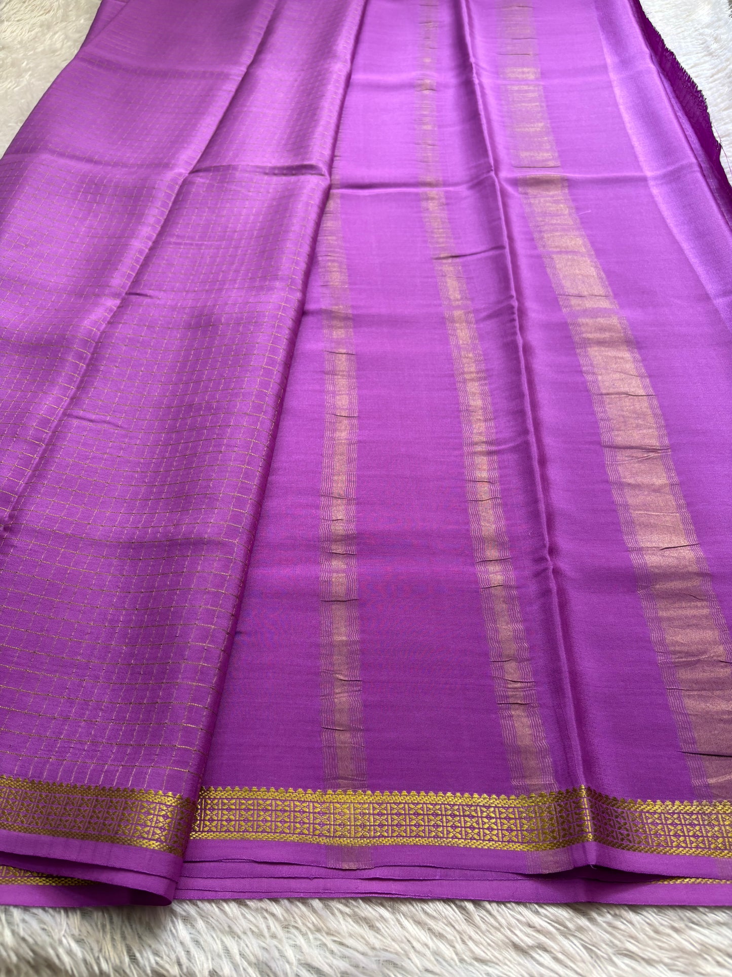 Pavani : Solid Bright Magenta