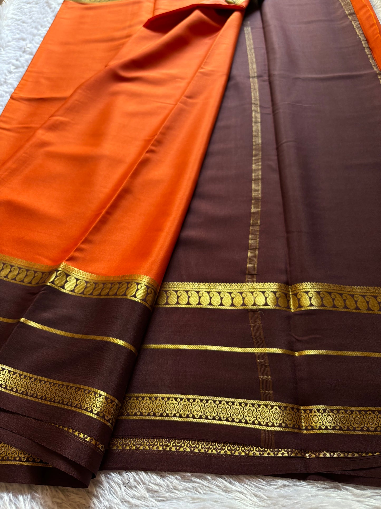 Malini (2D) : Orange-chocolate brown