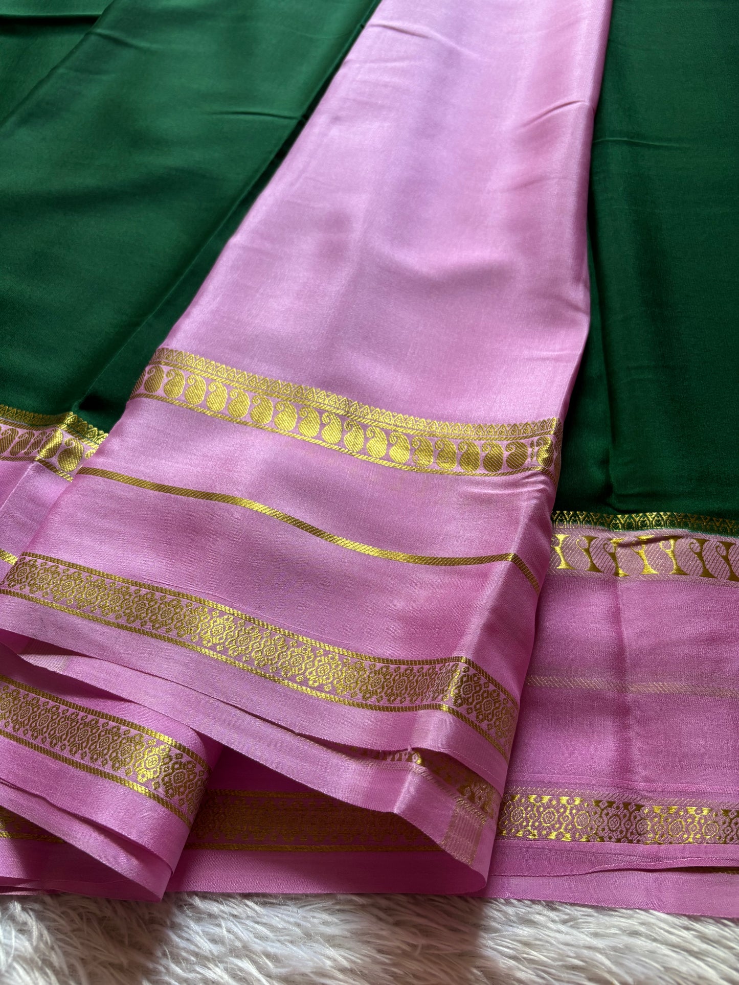 Malini (2D) : Dark green-baby pink
