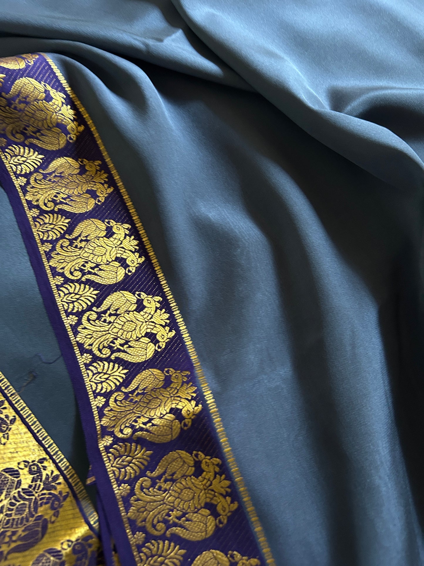 Veera (2D) : Steel blue-navy blue