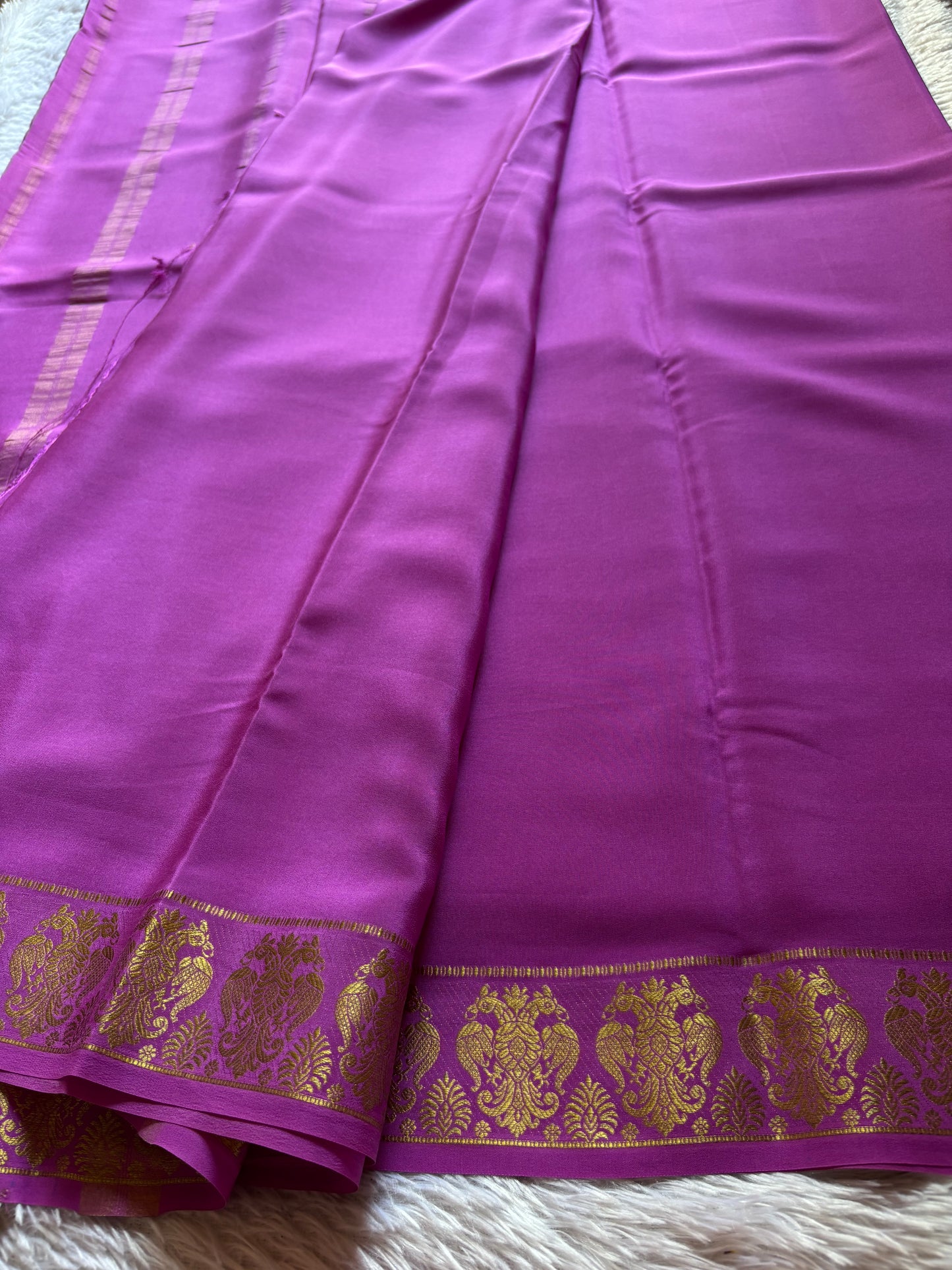 Veera : Solid Bright magenta