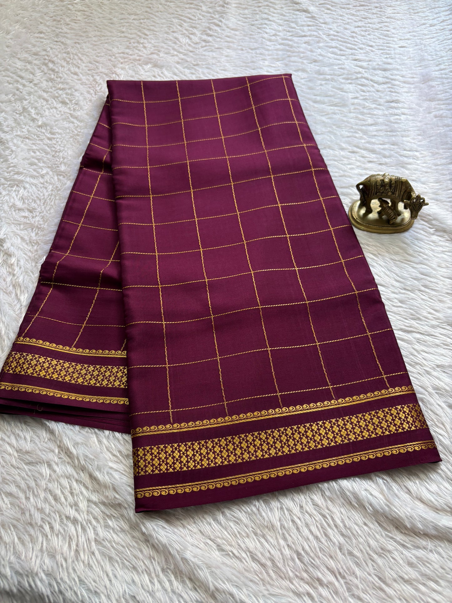 Madhavi : Solid Wine