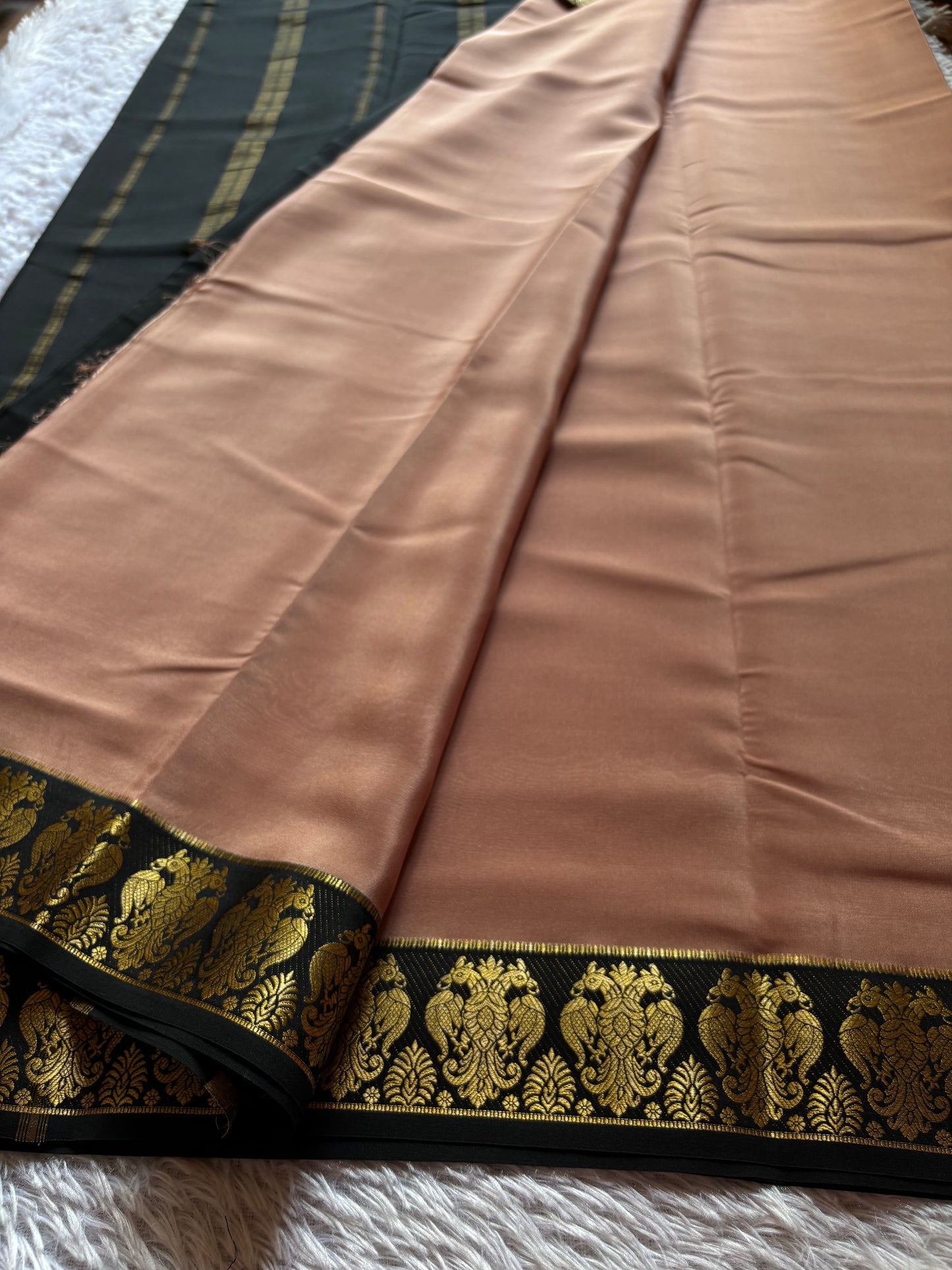 Veera (2D) : Nude brown-black