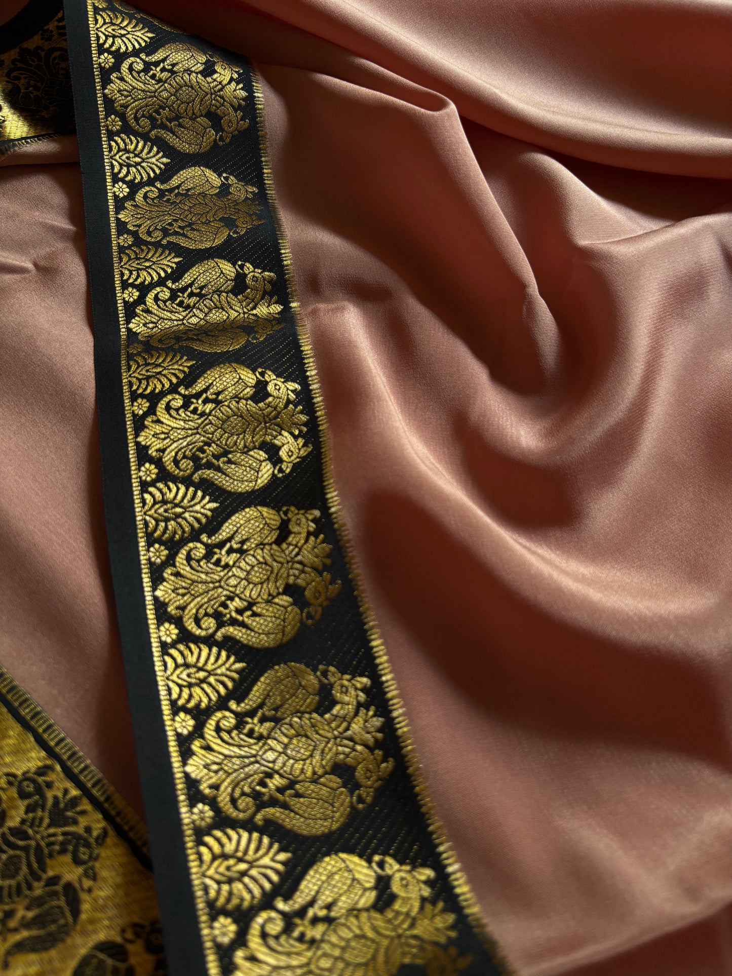 Veera (2D) : Nude brown-black